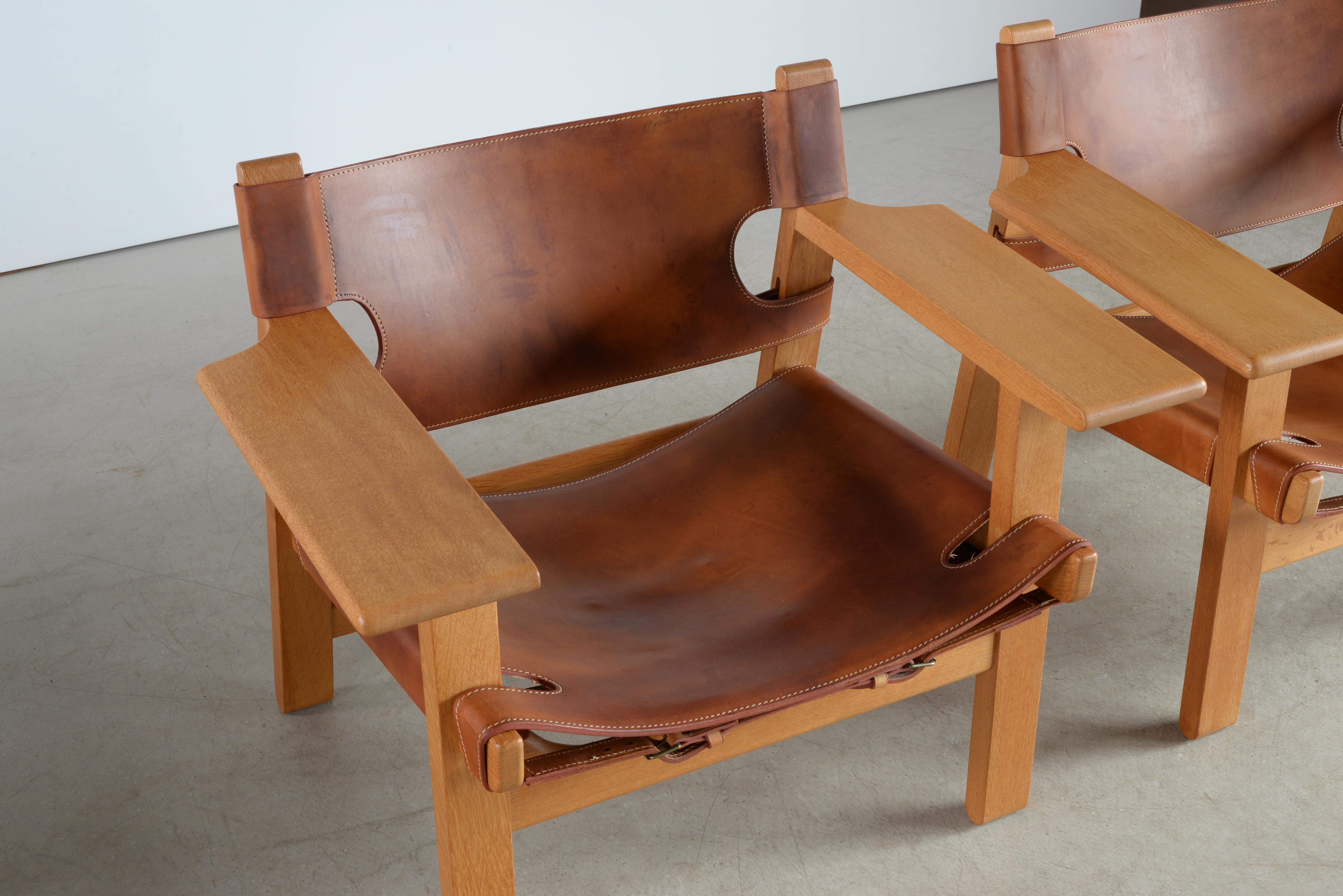 Børge Mogensen Pair of Spanish Chair for Fredericia Furniture 1