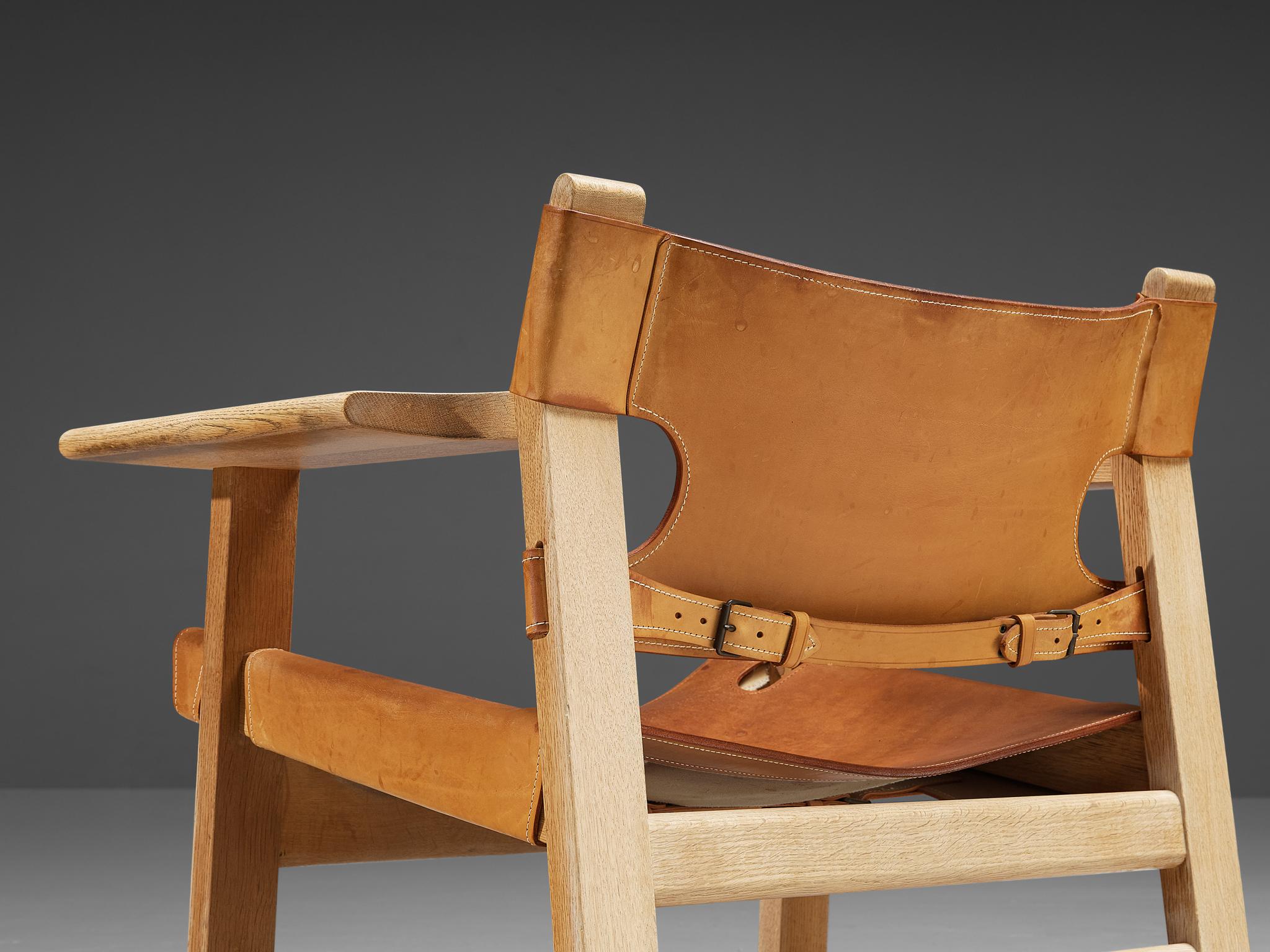 Børge Mogensen Pair of 'Spanish' Chairs in Oak and Cognac Leather 3