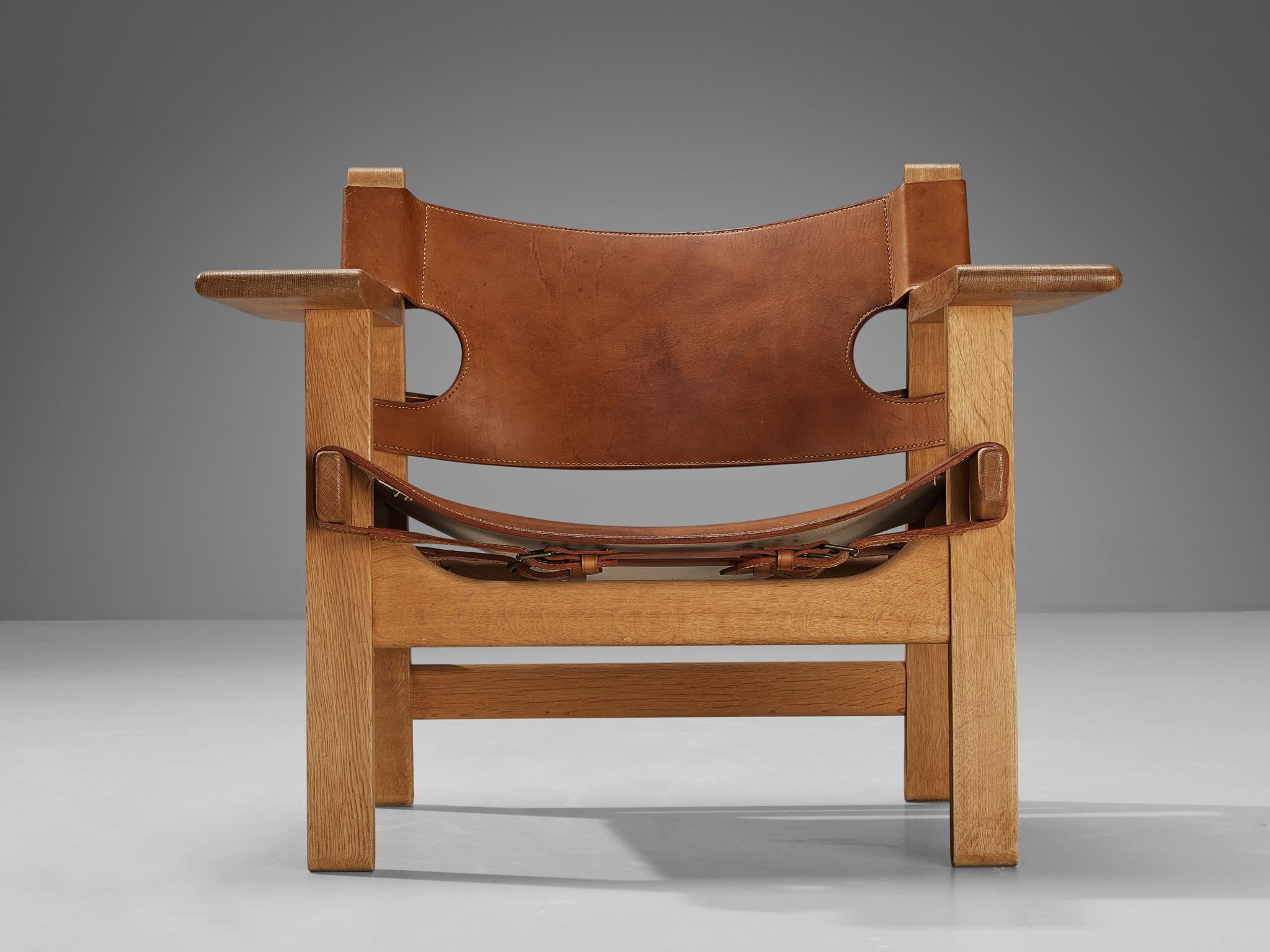 Mid-20th Century Børge Mogensen Pair of 'Spanish Chairs' in Oak and Cognac Leather For Sale