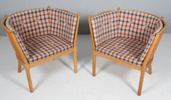 Børge Mogensen pair of "Tremmestole / horseshoe" lounge chairs in beech