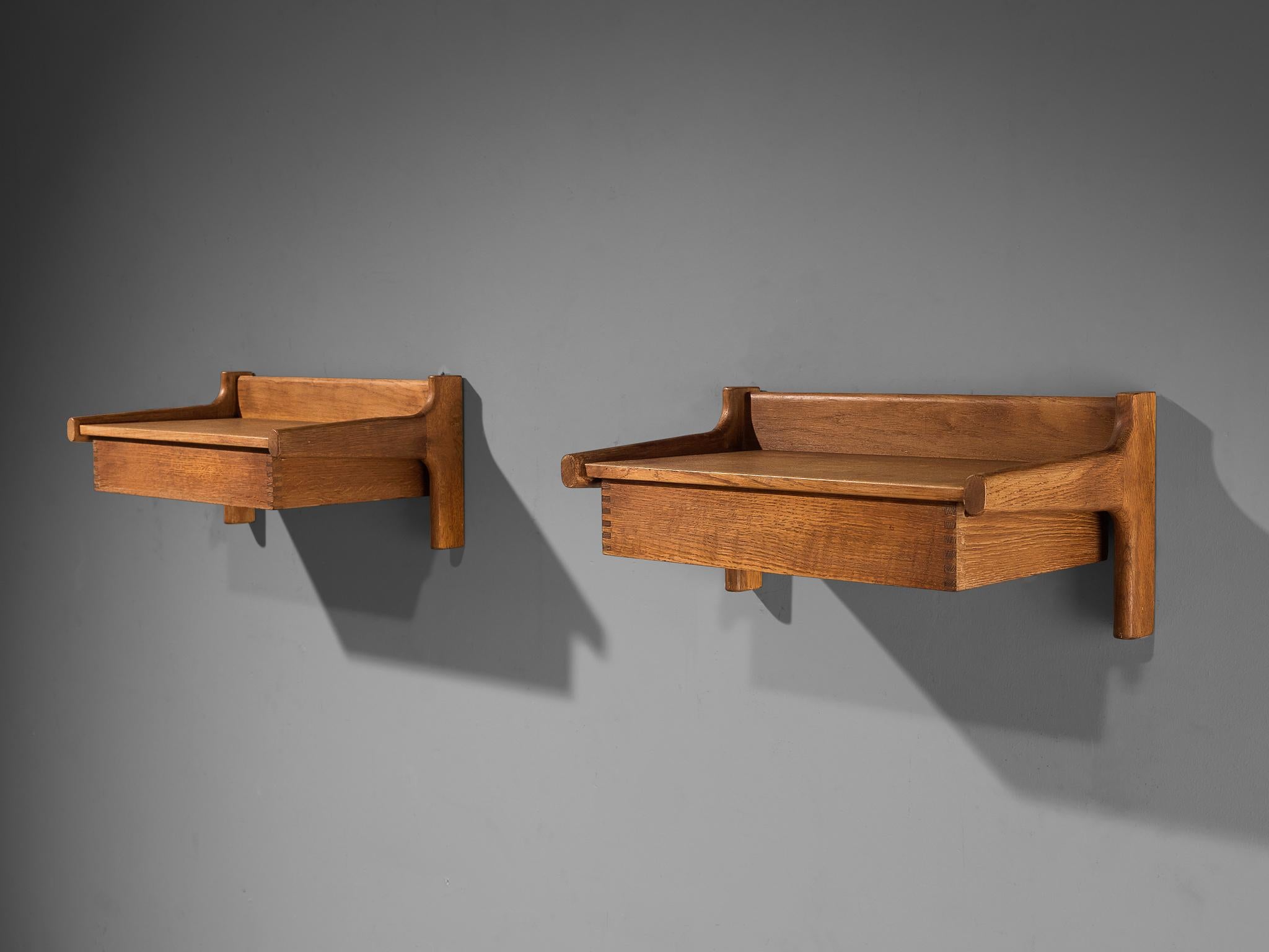 Børge Mogensen Pair of Wall-Mounted Night Stands in Oak In Good Condition In Waalwijk, NL