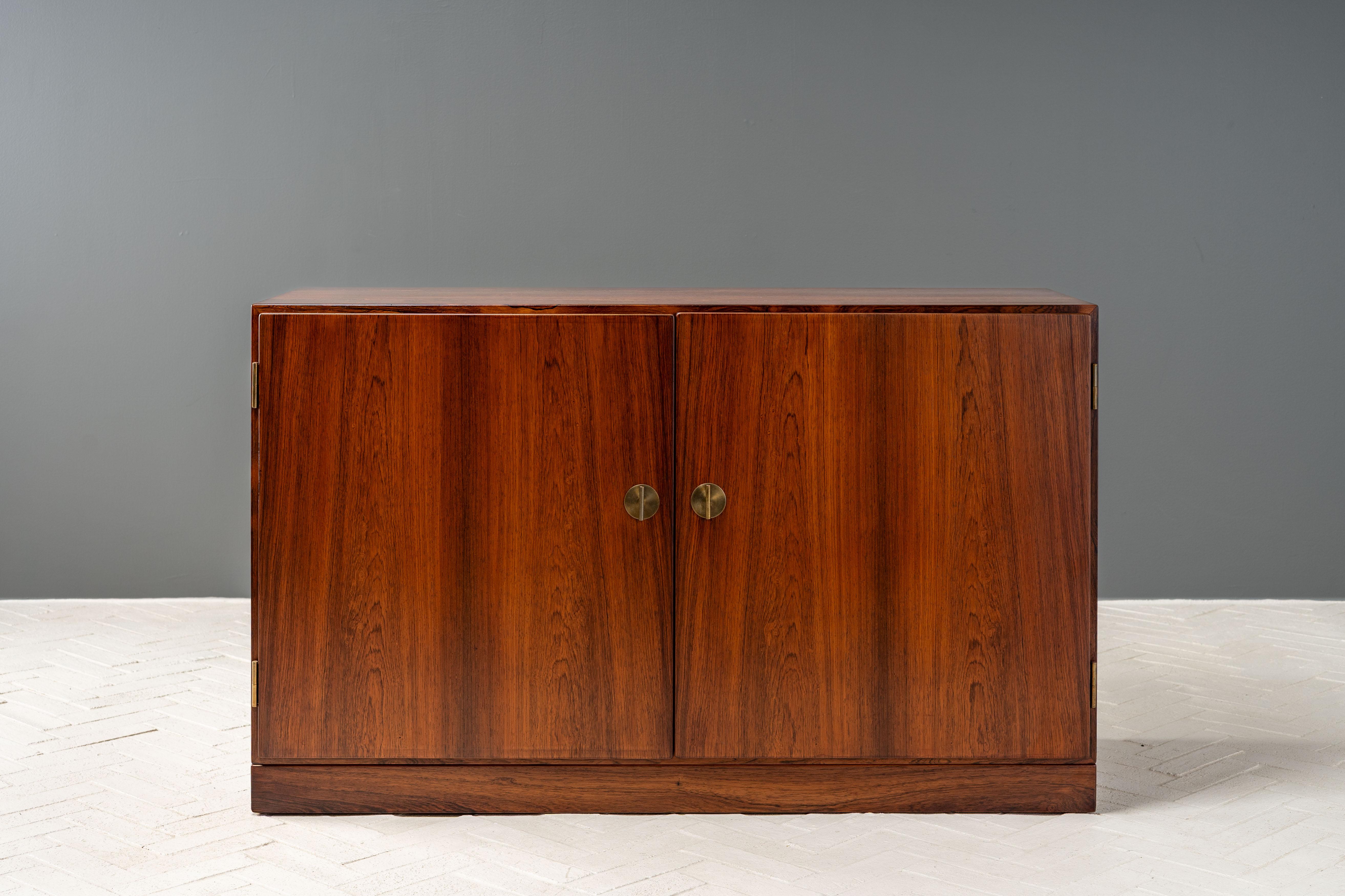 Mid-Century moderno Credenza in palissandro Børge Mogensen in vendita