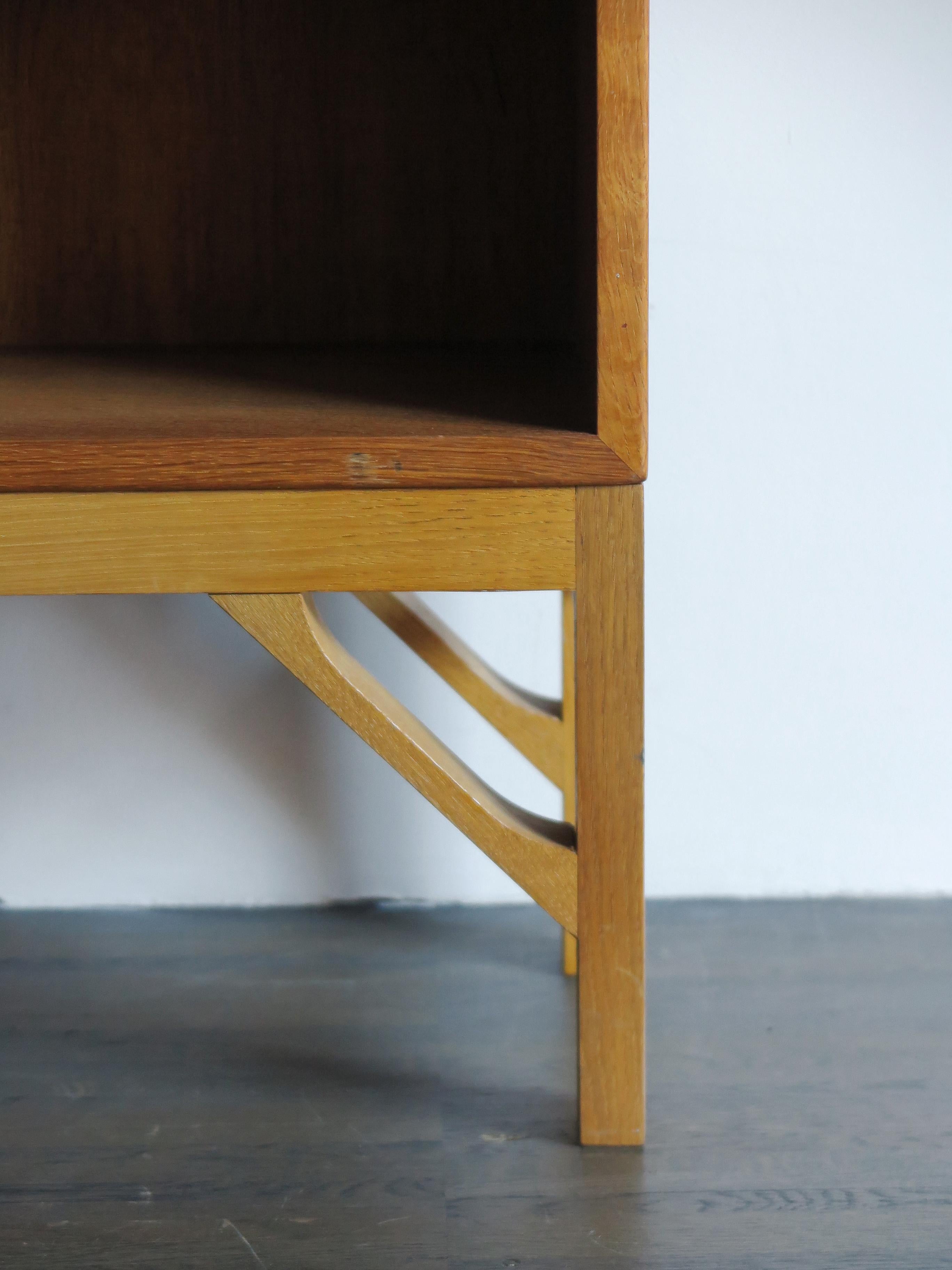 Mid-20th Century Børge Mogensen Scandinavian Midcentury Oak Bookcase, Denmark 1960s For Sale