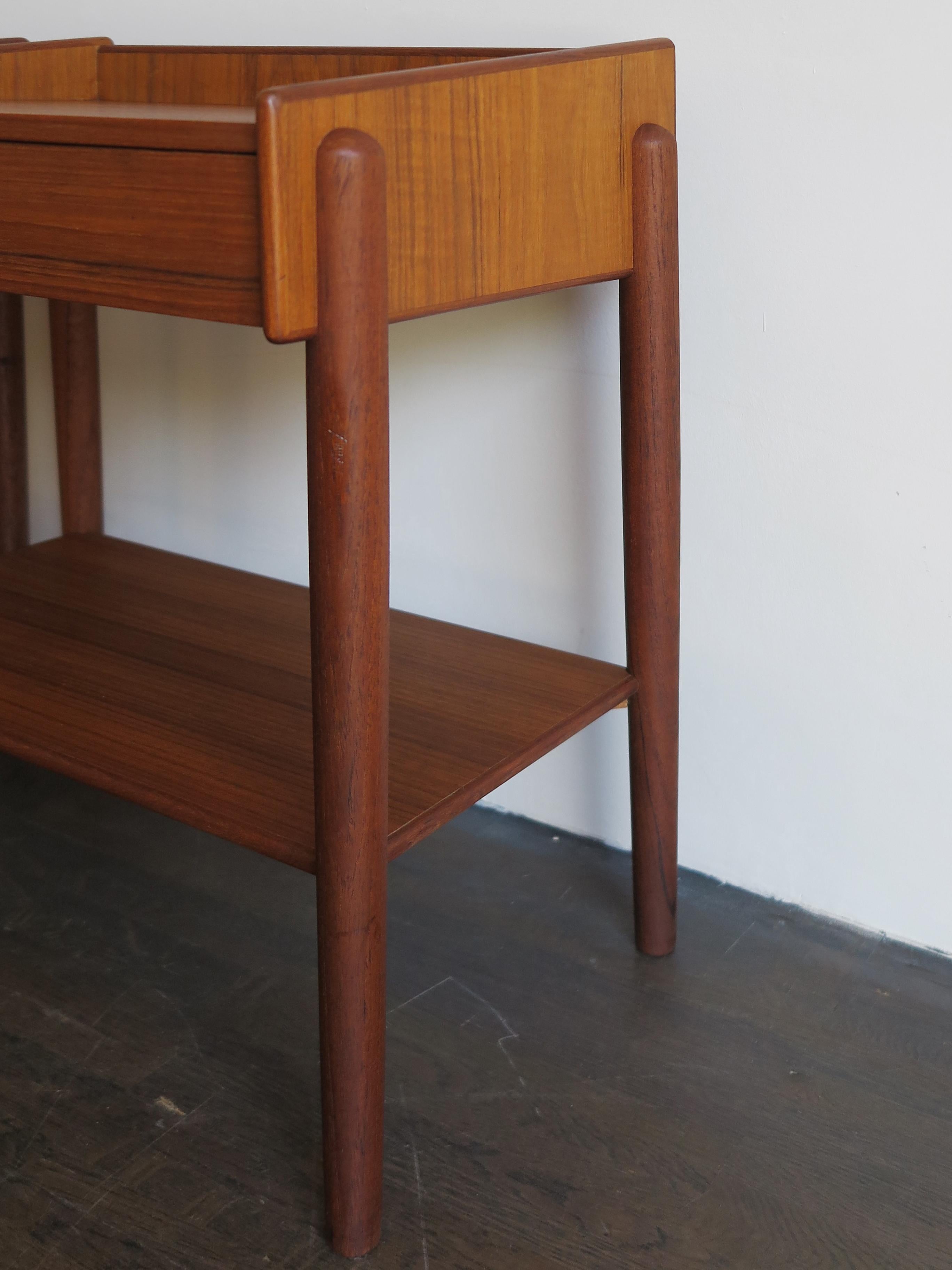 Børge Mogensen Scandinavian Midcentury Teak Bedside Tables Søborg Møbler, 1950s  3