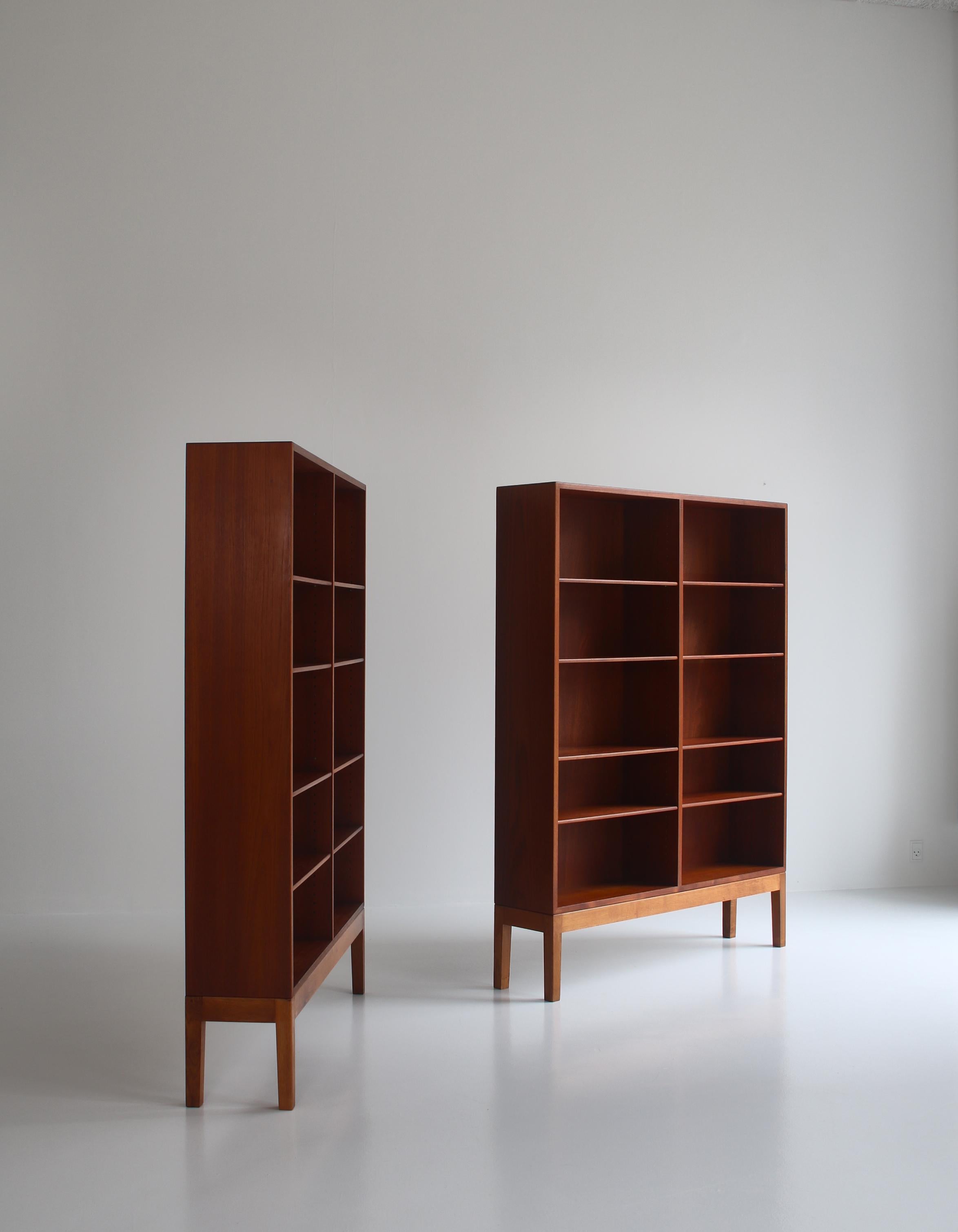 Børge Mogensen Scandinavian Modern Set of Teak & Oak Bookcases, FDB, 1950s 5