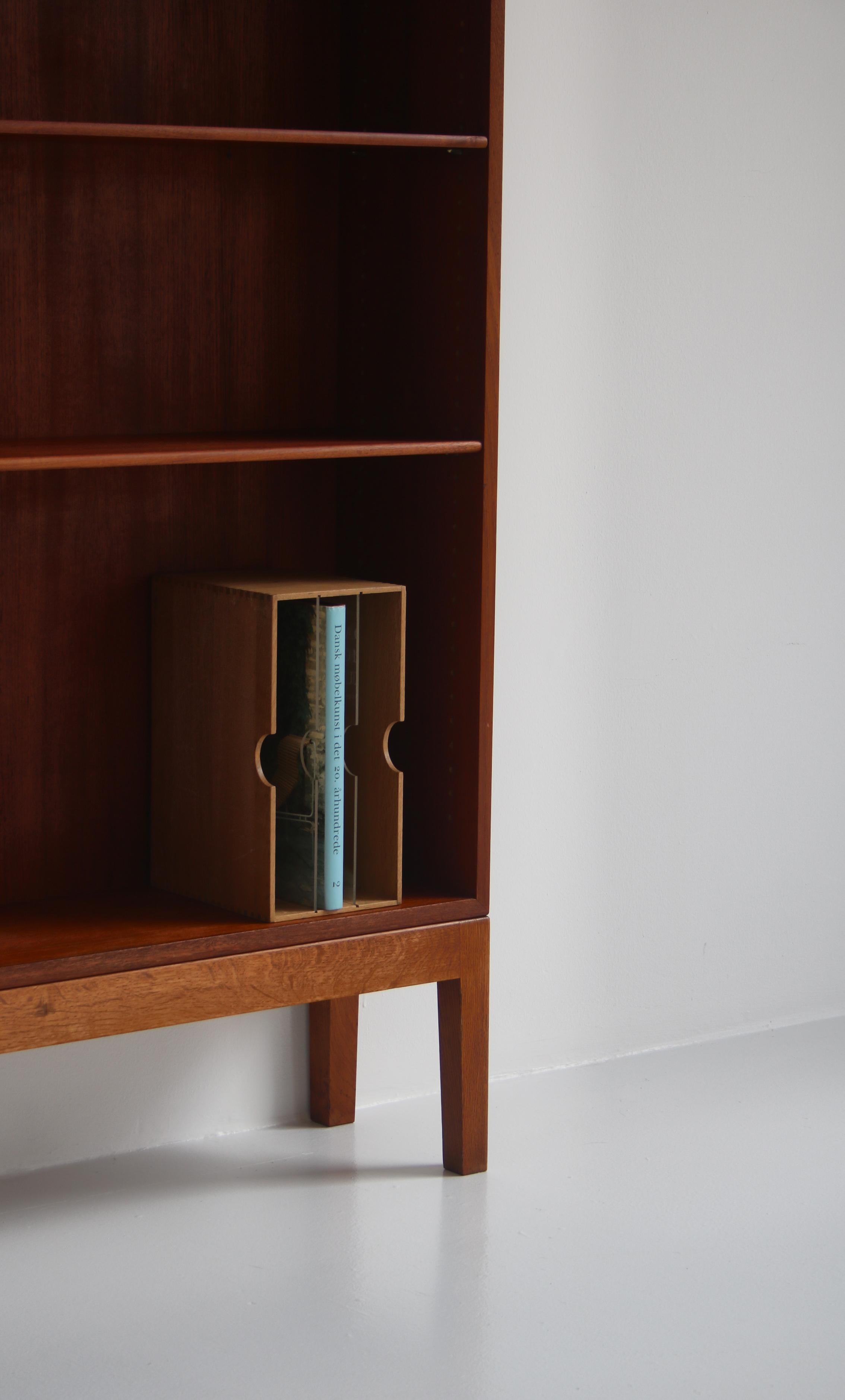 Børge Mogensen Scandinavian Modern Set of Teak & Oak Bookcases, FDB, 1950s 12