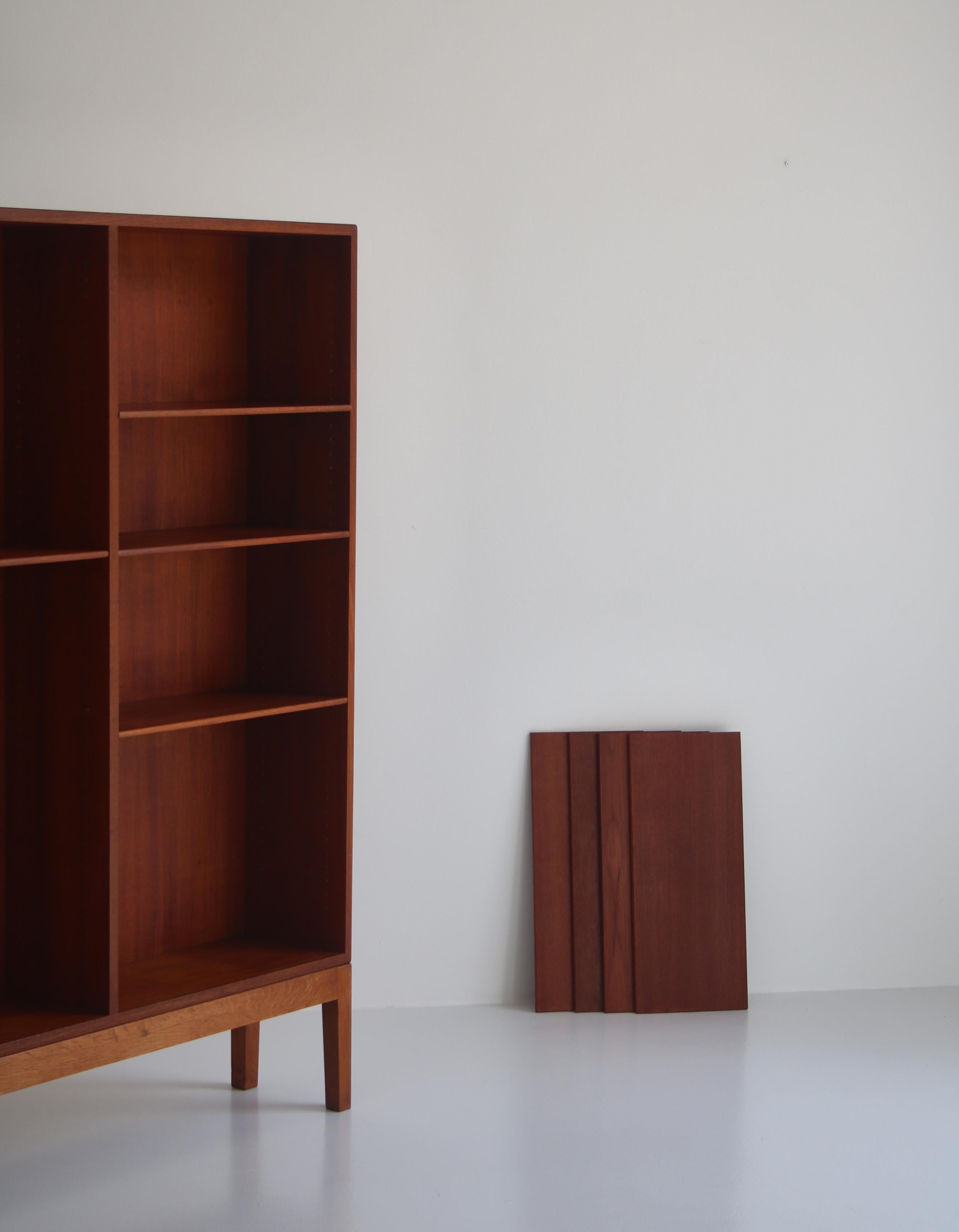 Børge Mogensen Scandinavian Modern Set of Teak & Oak Bookcases, FDB, 1950s 13