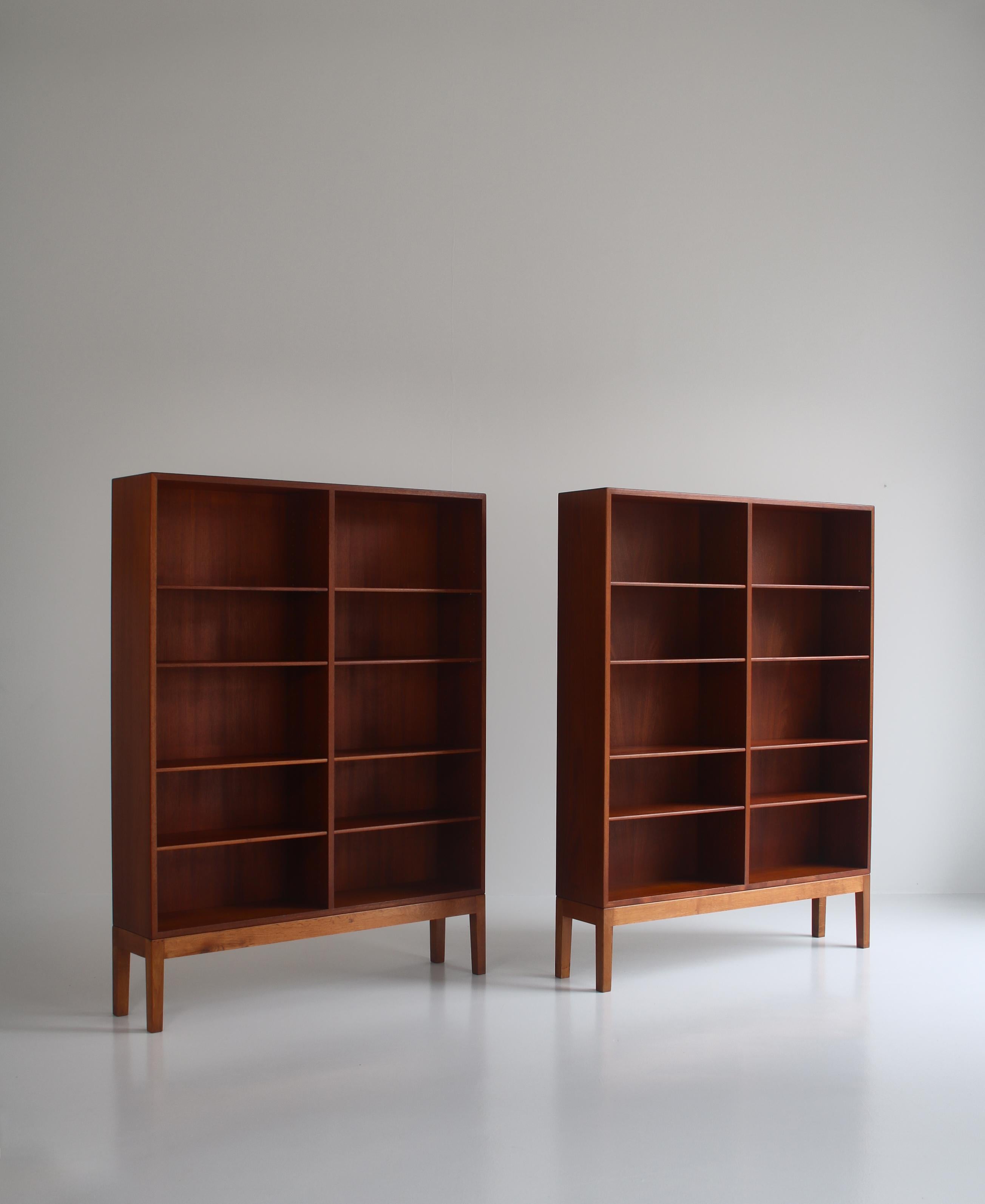 Børge Mogensen Scandinavian Modern Set of Teak & Oak Bookcases, FDB, 1950s In Good Condition In Odense, DK