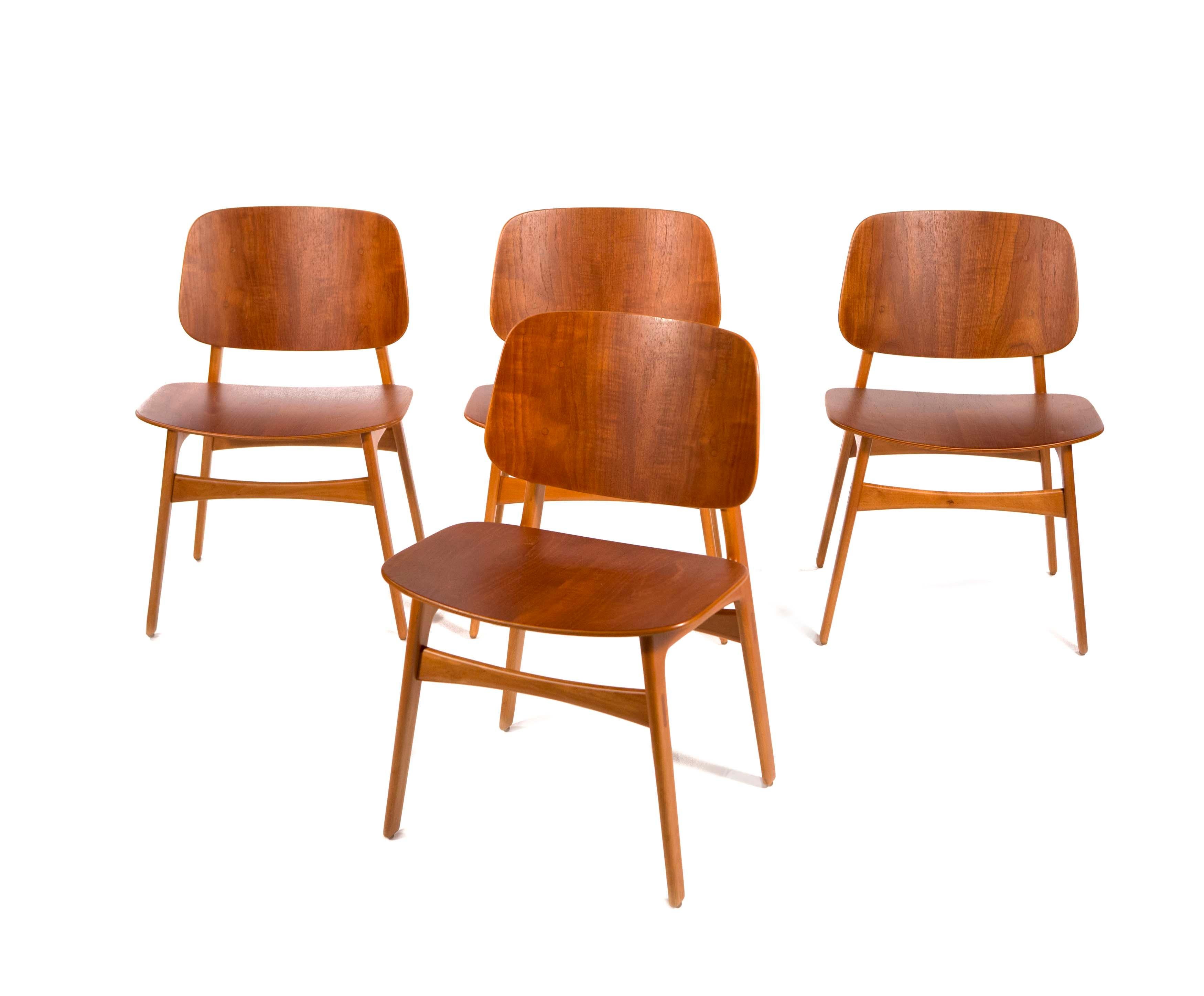 Beech Børge Mogensen Set of 4 Dining Chairs Model 155 for Søborg Møbler Denmark 1950s