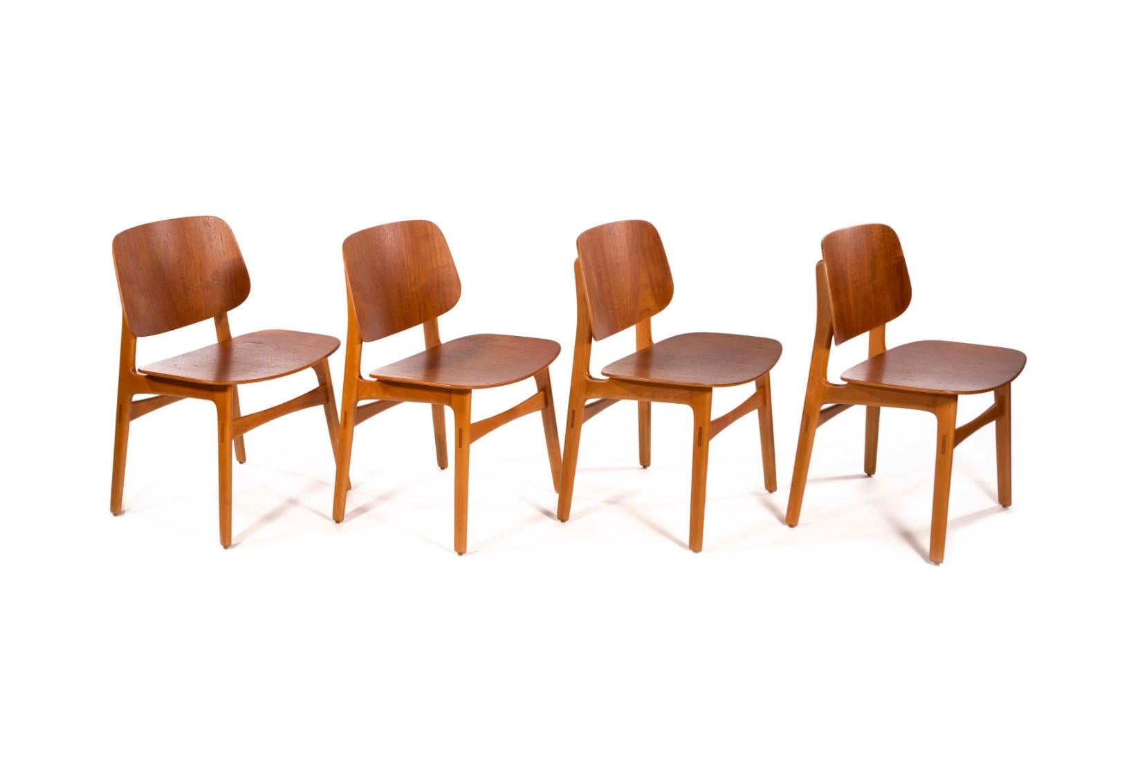 Børge Mogensen Set of 4 Dining Chairs Model 155 for Søborg Møbler Denmark 1950s 11