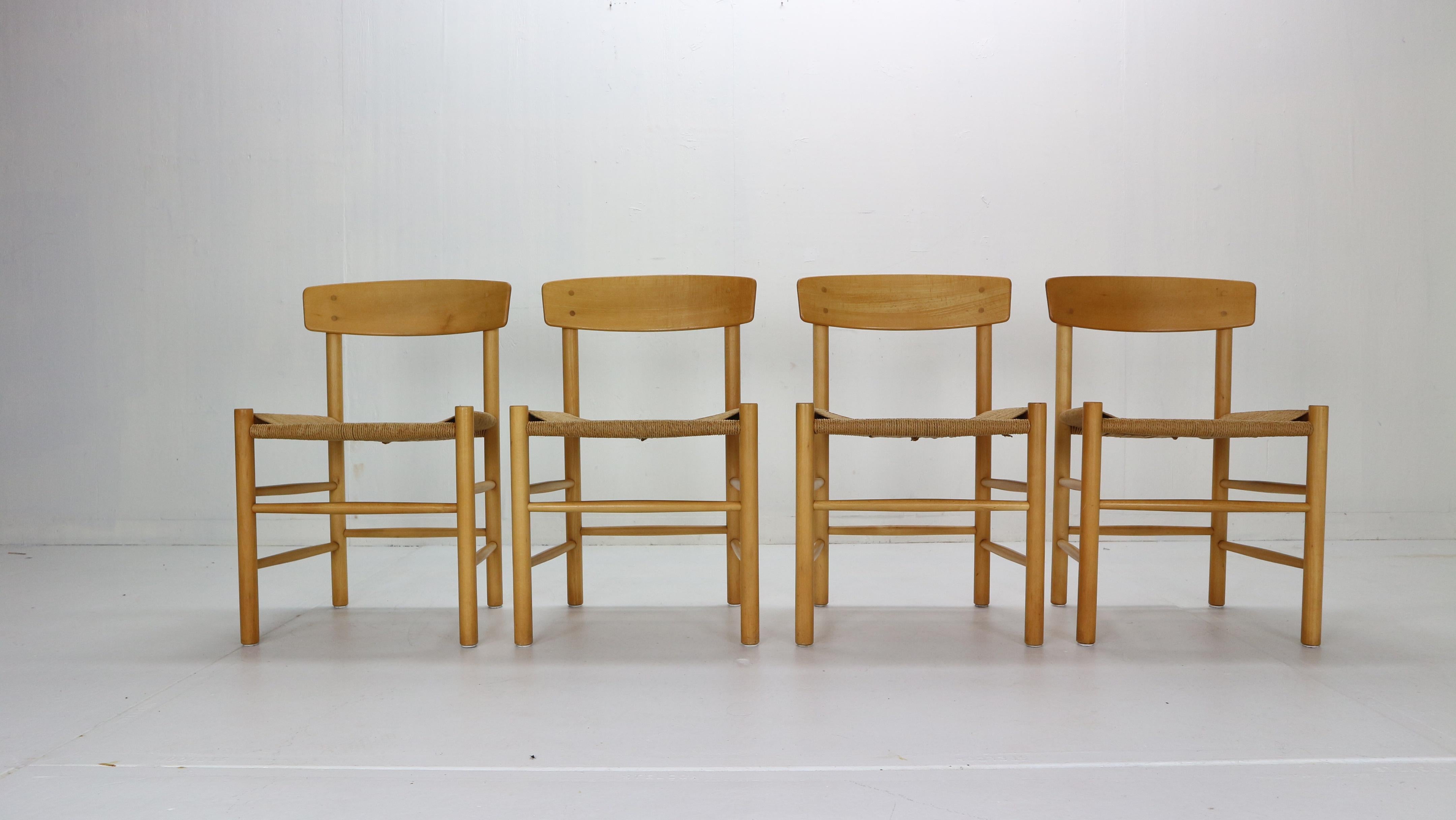 Scandinavian Modern period set of 4 stunning dining room chairs were designed by Børge Mogensen in 1947 for FDB Møbler Danish manufacture.
Due to its different use in private as well as public spaces the chair got called 