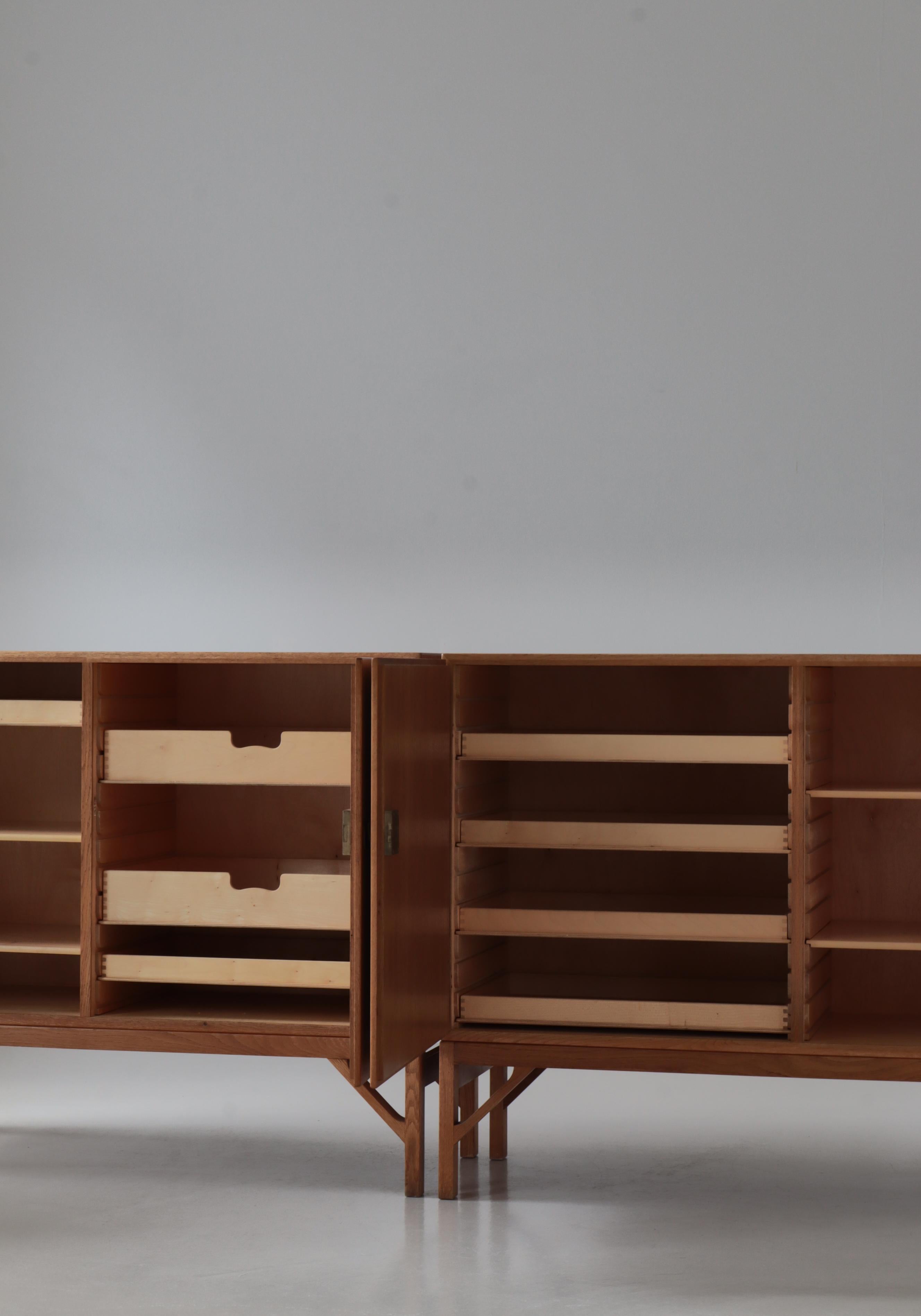 Ottone Børge Mogensen Set di armadietti 