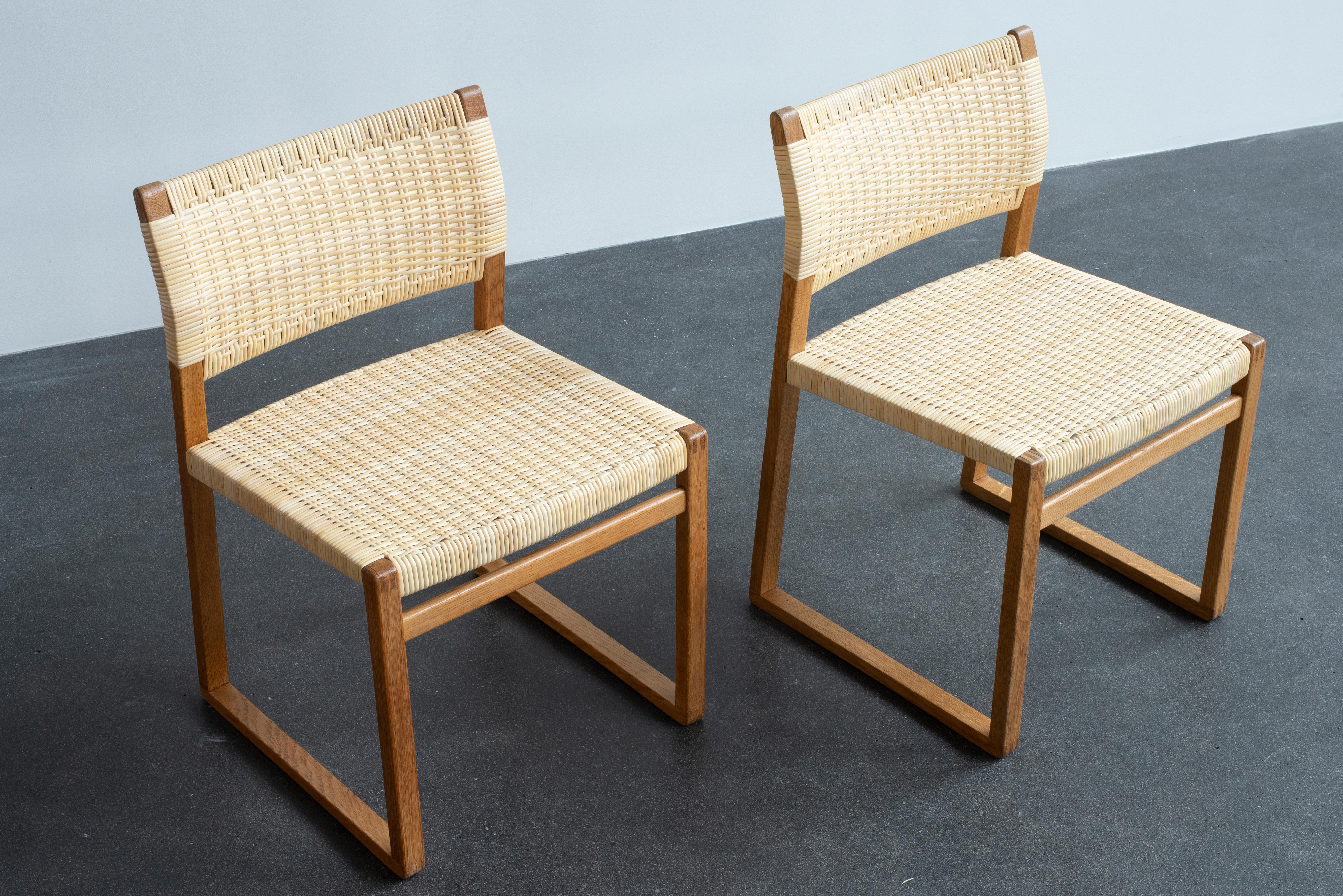 Børge Mogensen Set of Eight Chairs for P. Lauritzen & Son In Good Condition In Copenhagen, DK