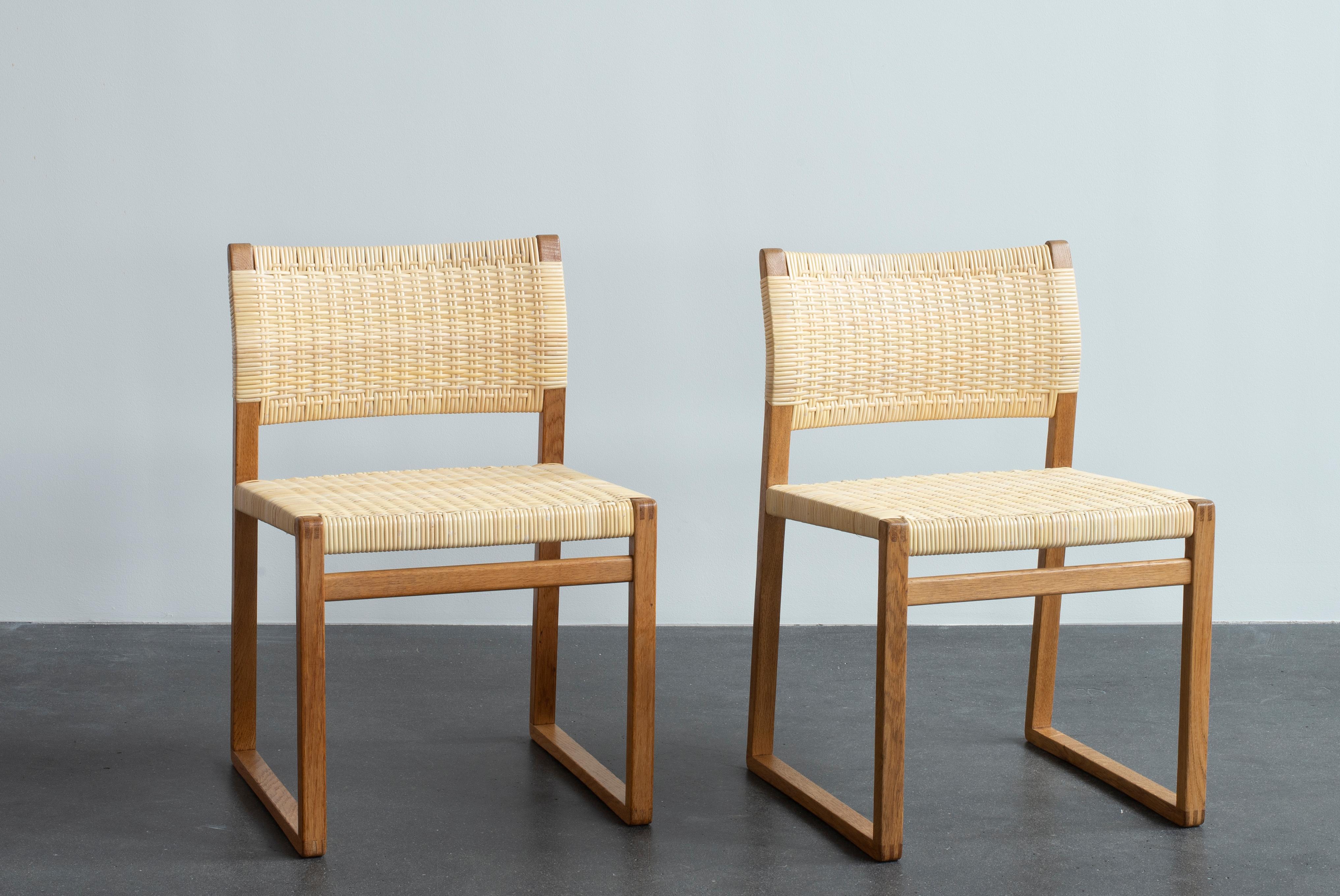 20th Century Børge Mogensen Set of Eight Chairs for P. Lauritzen & Son