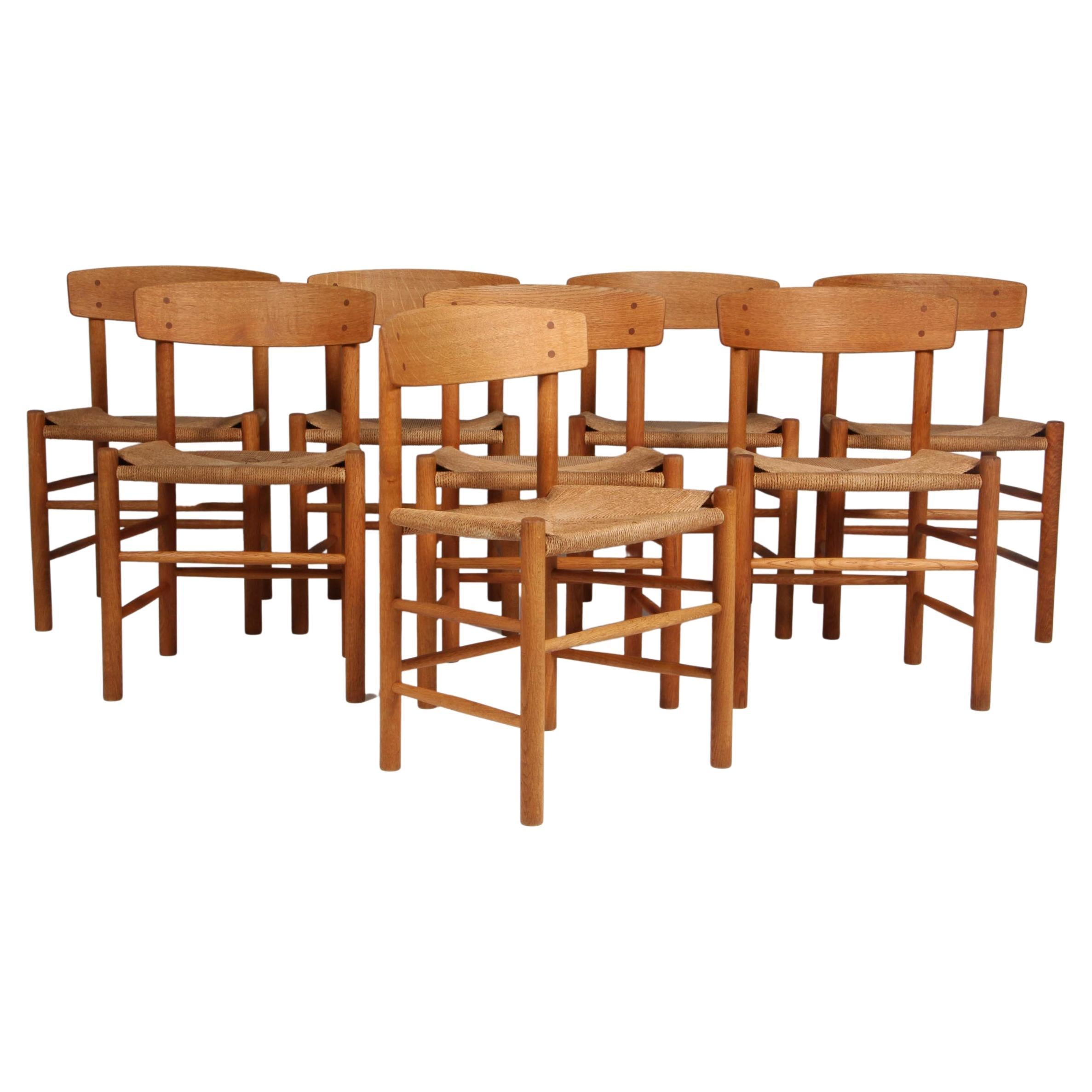Børge Mogensen Set of Eight Dining Chairs Model 'J39'