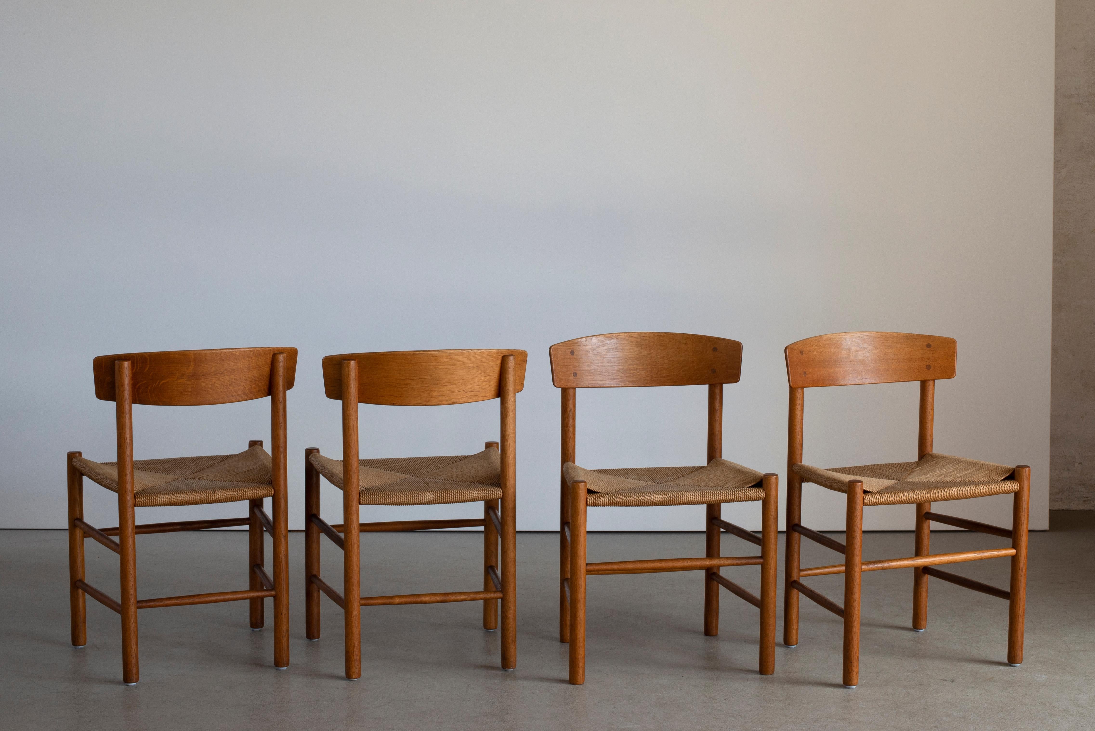 Danish Børge Mogensen Set of Four Chairs in Oak