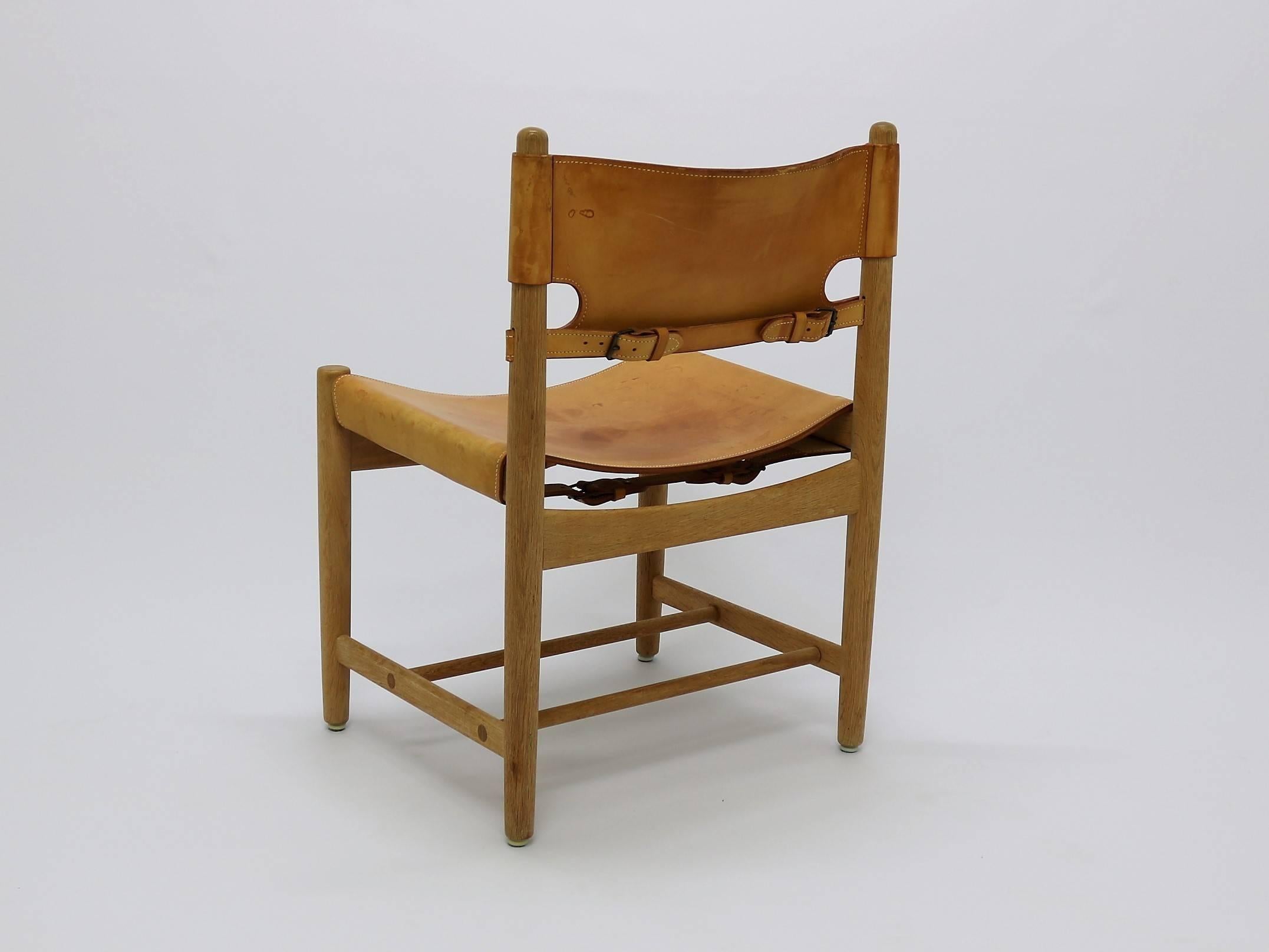 Scandinavian Modern Børge Mogensen Set of Six Oak and Leather Dining Chairs, BM 3237, 1960s