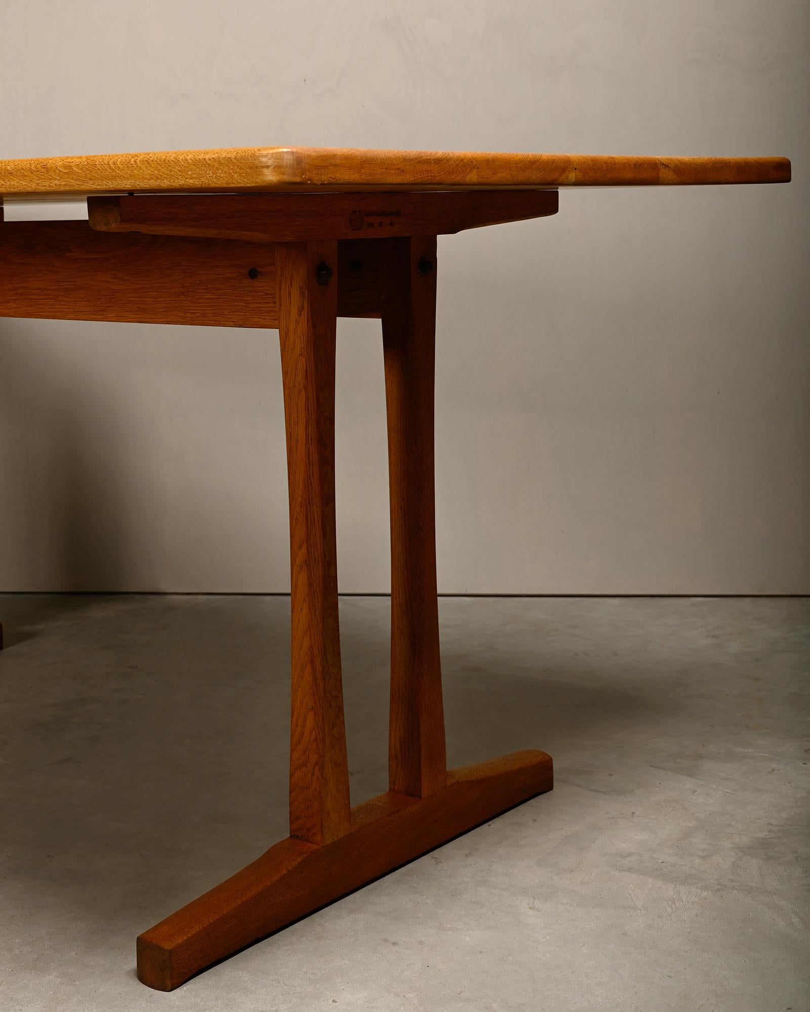 Børge Mogensen Shaker C18 solid Oak dining table / desk for FDB Møbler, Denmark 4