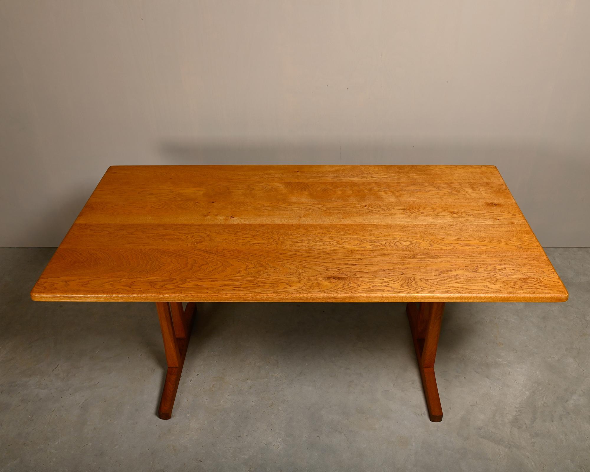 Mid-20th Century Børge Mogensen Shaker C18 solid Oak dining table / desk for FDB Møbler, Denmark