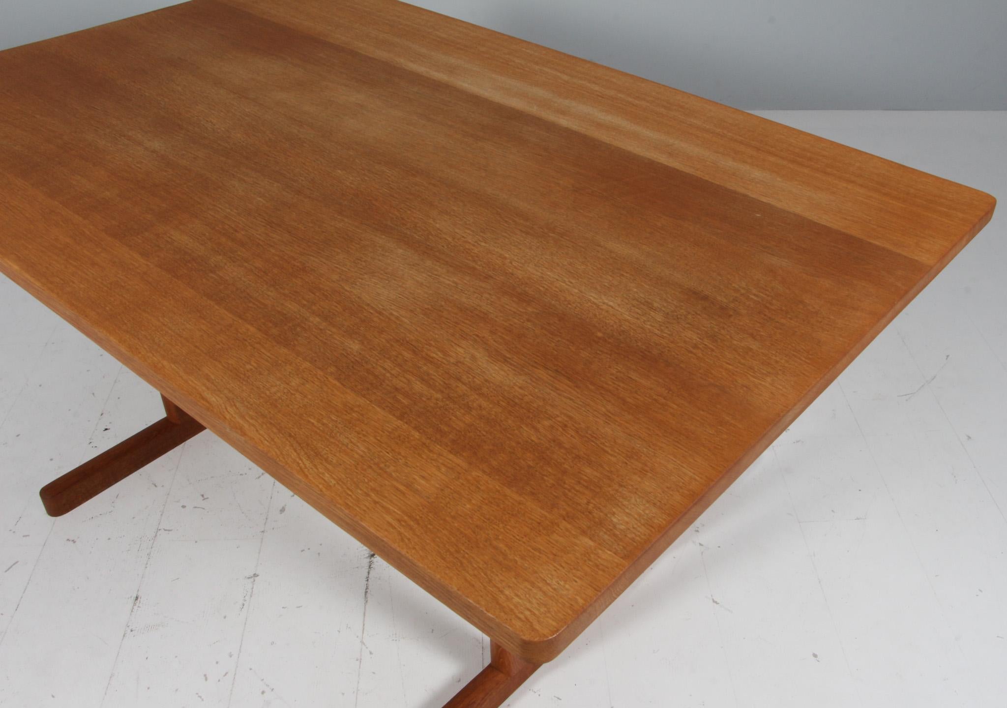Table de salle à manger Shakers de Børge Mogensen, Fredericia, Danemark, Modèle 6286 Bon état - En vente à Esbjerg, DK
