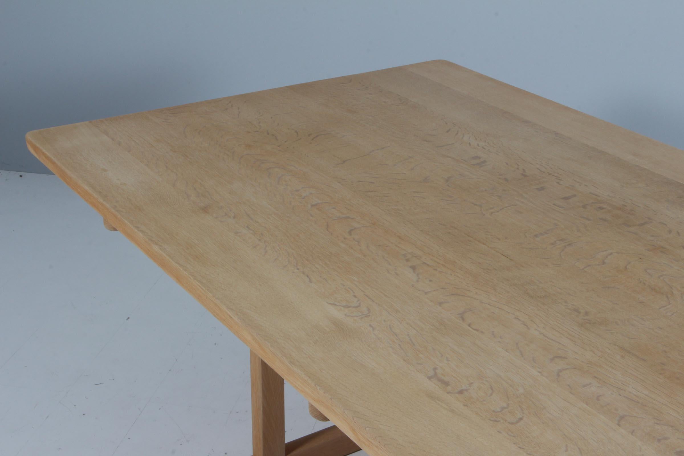 Danish Børge Mogensen Shaker Dining Table, Fredericia, Denmark, Model 6289