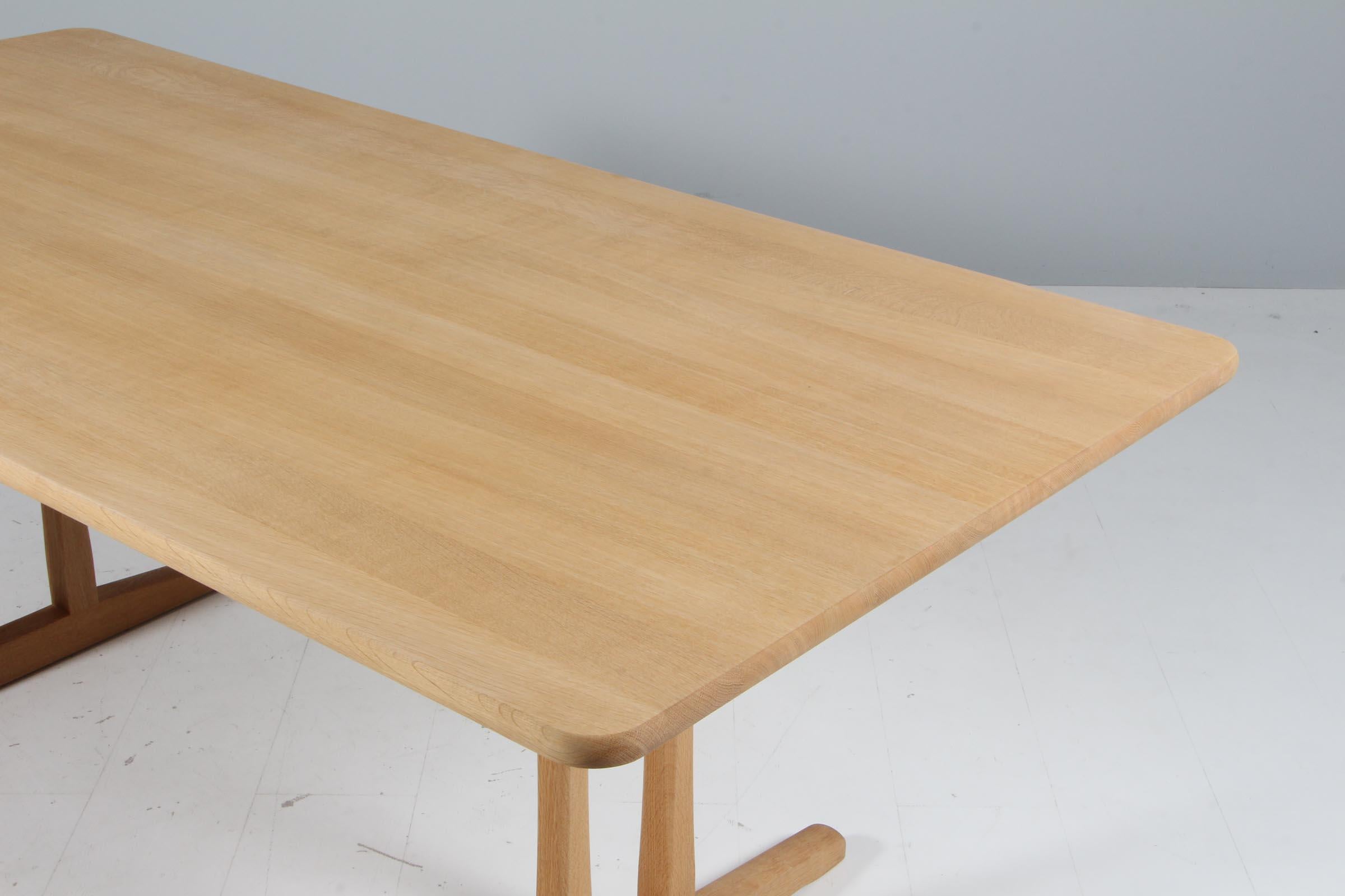 Danish Børge Mogensen Shaker Dining Table, Fredericia, Denmark, Model C18