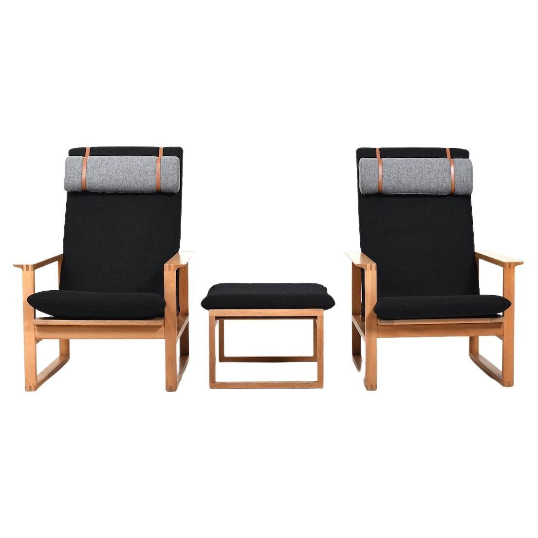 Børge Mogensen Sled Chairs BM-2254 and Stool 1960s