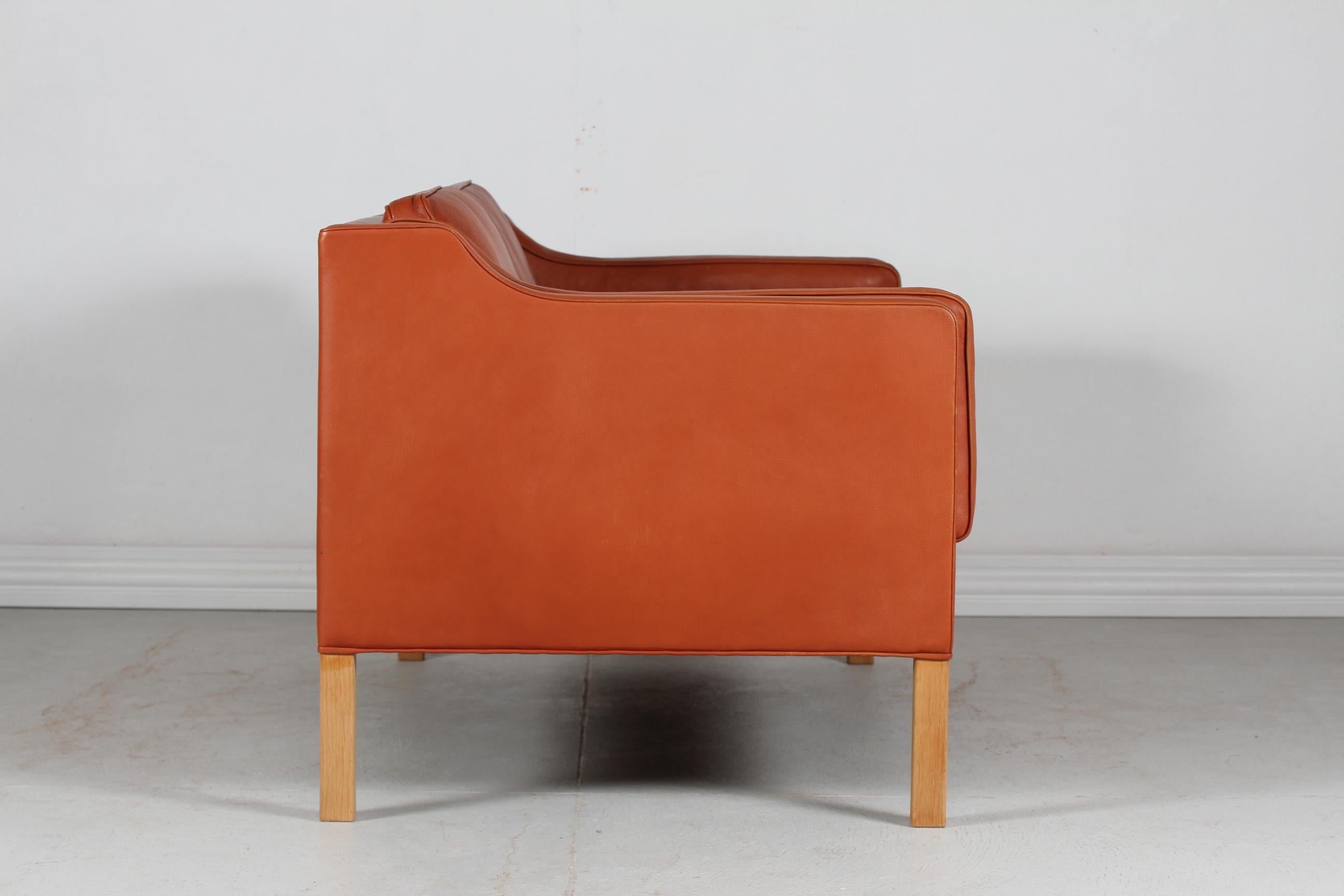 Mid-Century Modern Børge Mogensen Sofa 2212 Cognac Colored Leather and Oak by Fredericia Furniture