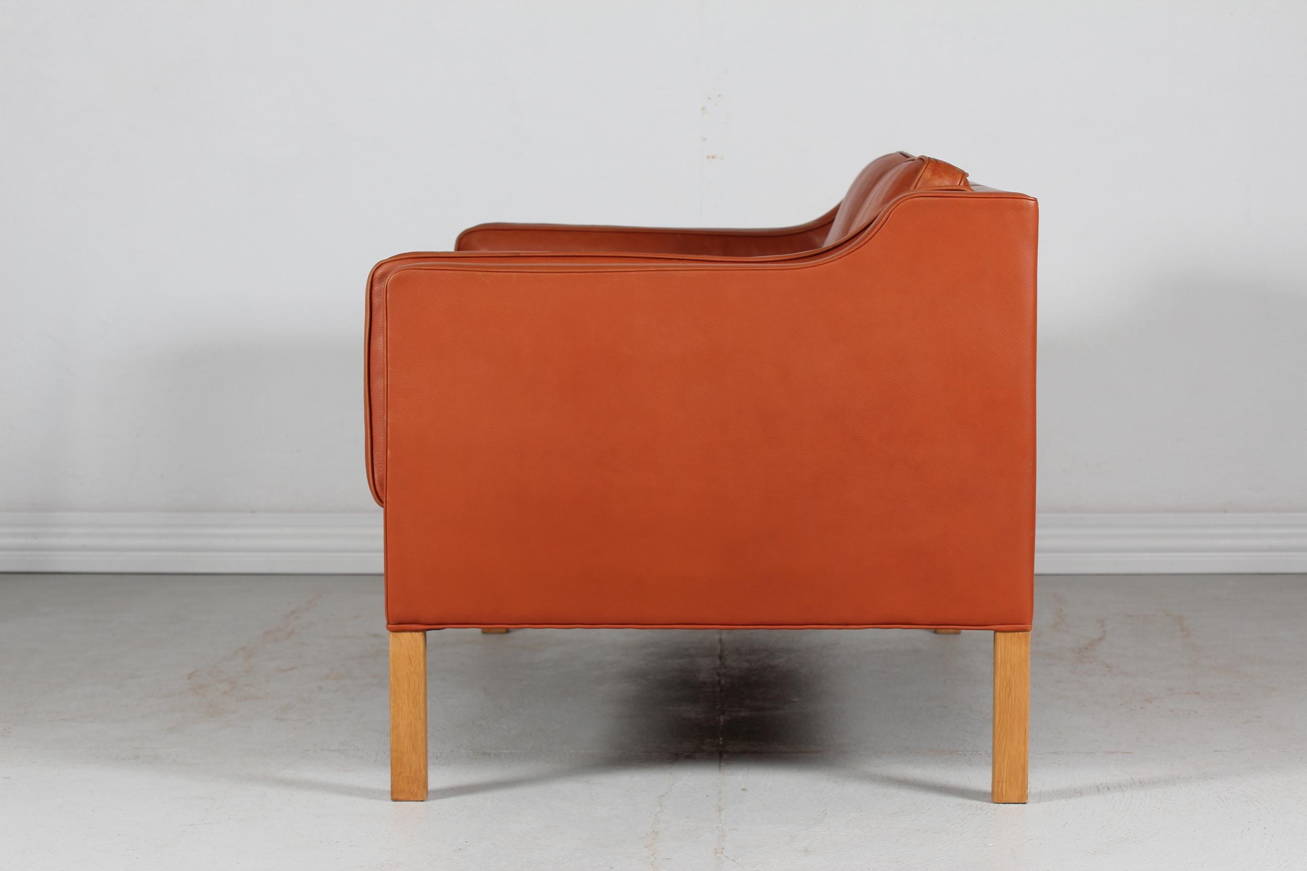 Børge Mogensen Sofa 2212 Cognac Colored Leather and Oak by Fredericia Furniture In Good Condition In Aarhus C, DK