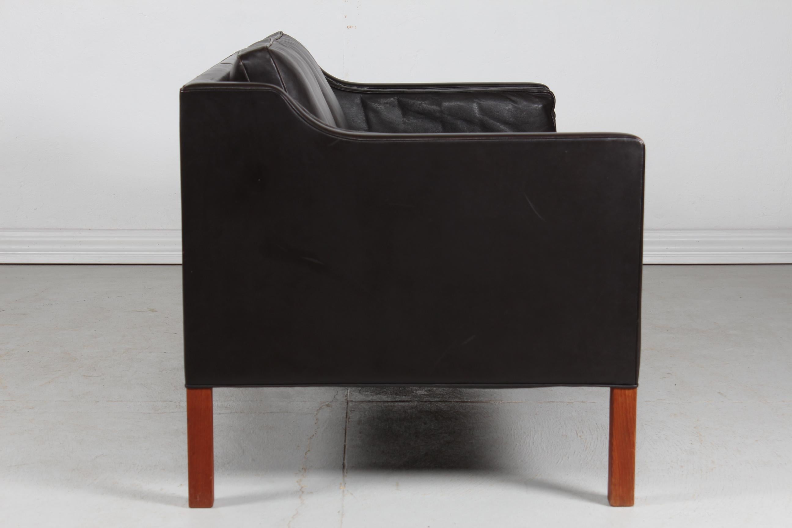 Børge Mogensen Sofa 2212 Dark Mocha Leather by Fredericia Stolefabrik, 1970s For Sale 2