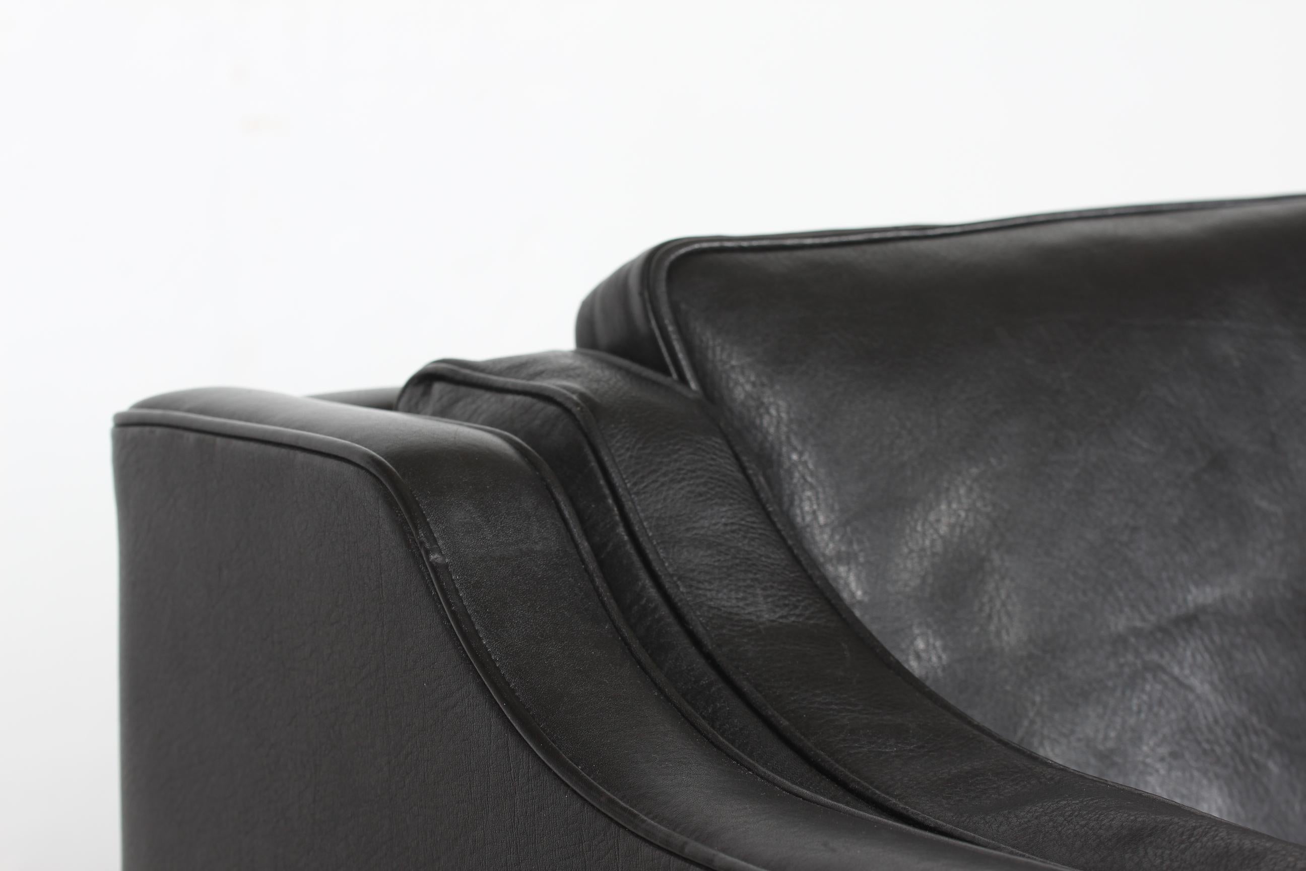 Børge Mogensen Sofa 2212 with Black Leather by Fredericia Stolefabrik, 1981 In Good Condition In Silkeborg, Silkeborg