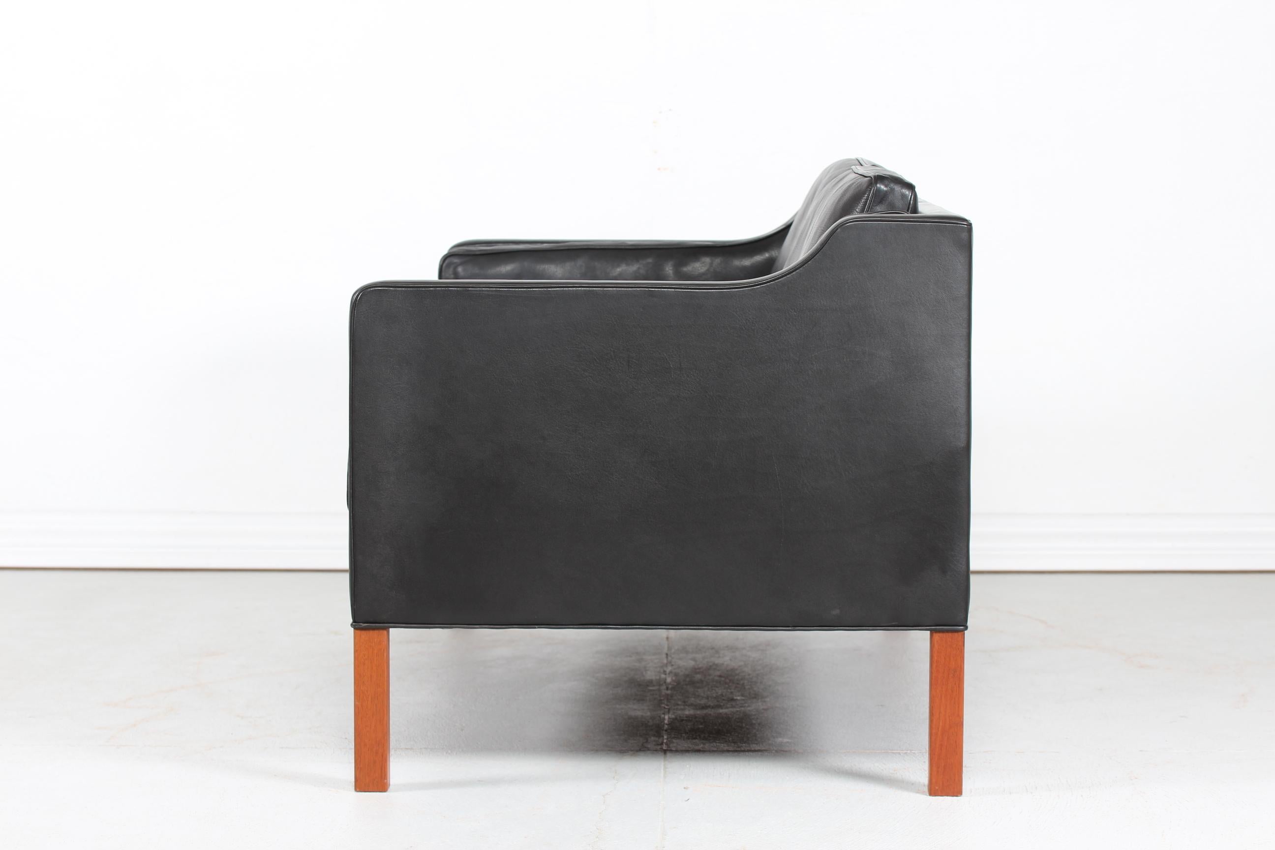 Børge Mogensen Sofa 2212 with Black Leather by Fredericia Stolefabrik, 1981 2