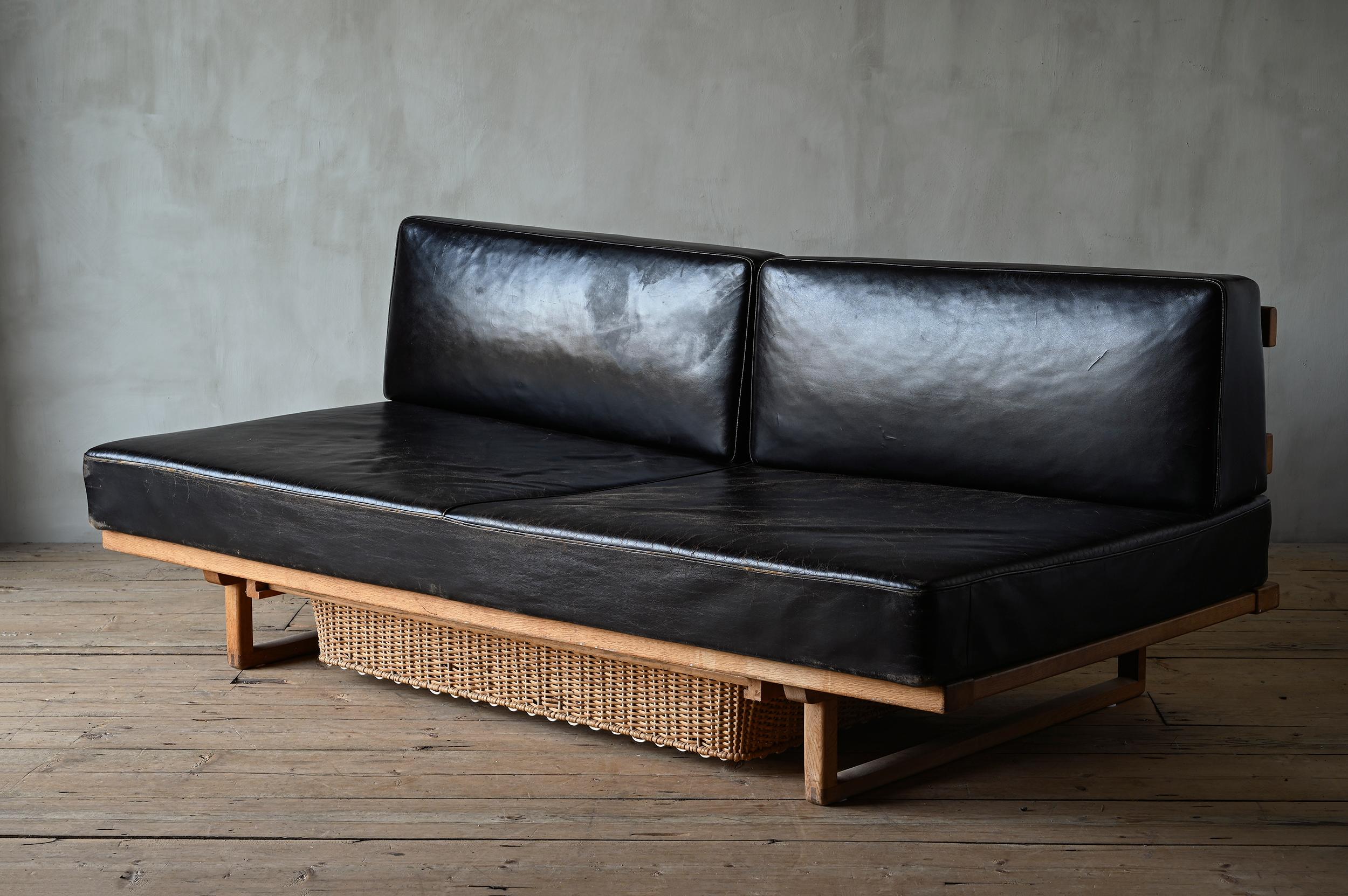 Danish Børge Mogensen Sofa / Daybed Model 4311/4312 For Sale