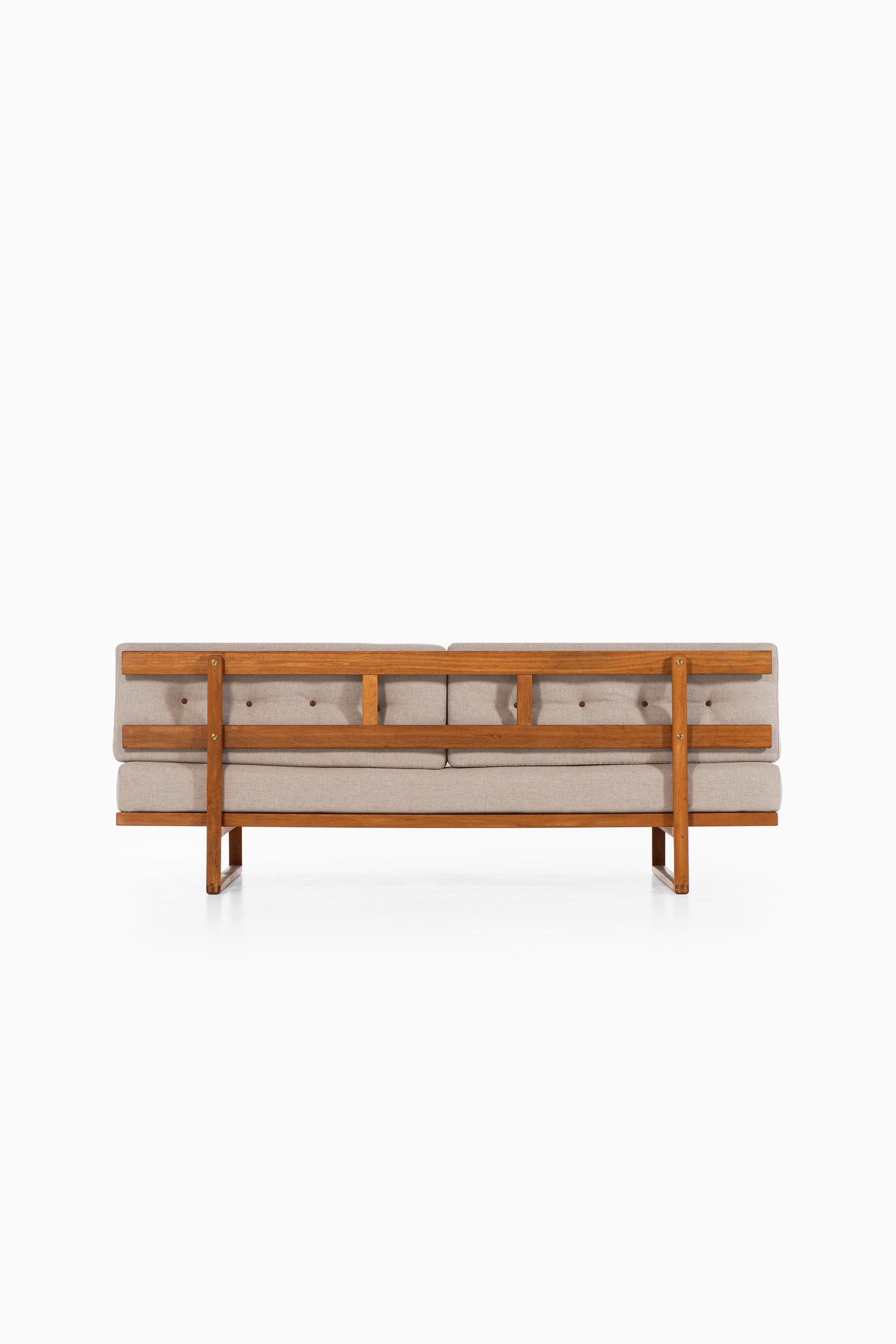 Mid-20th Century Børge Mogensen Sofa Model 4311/4312 Produced by Fredericia in Denmark