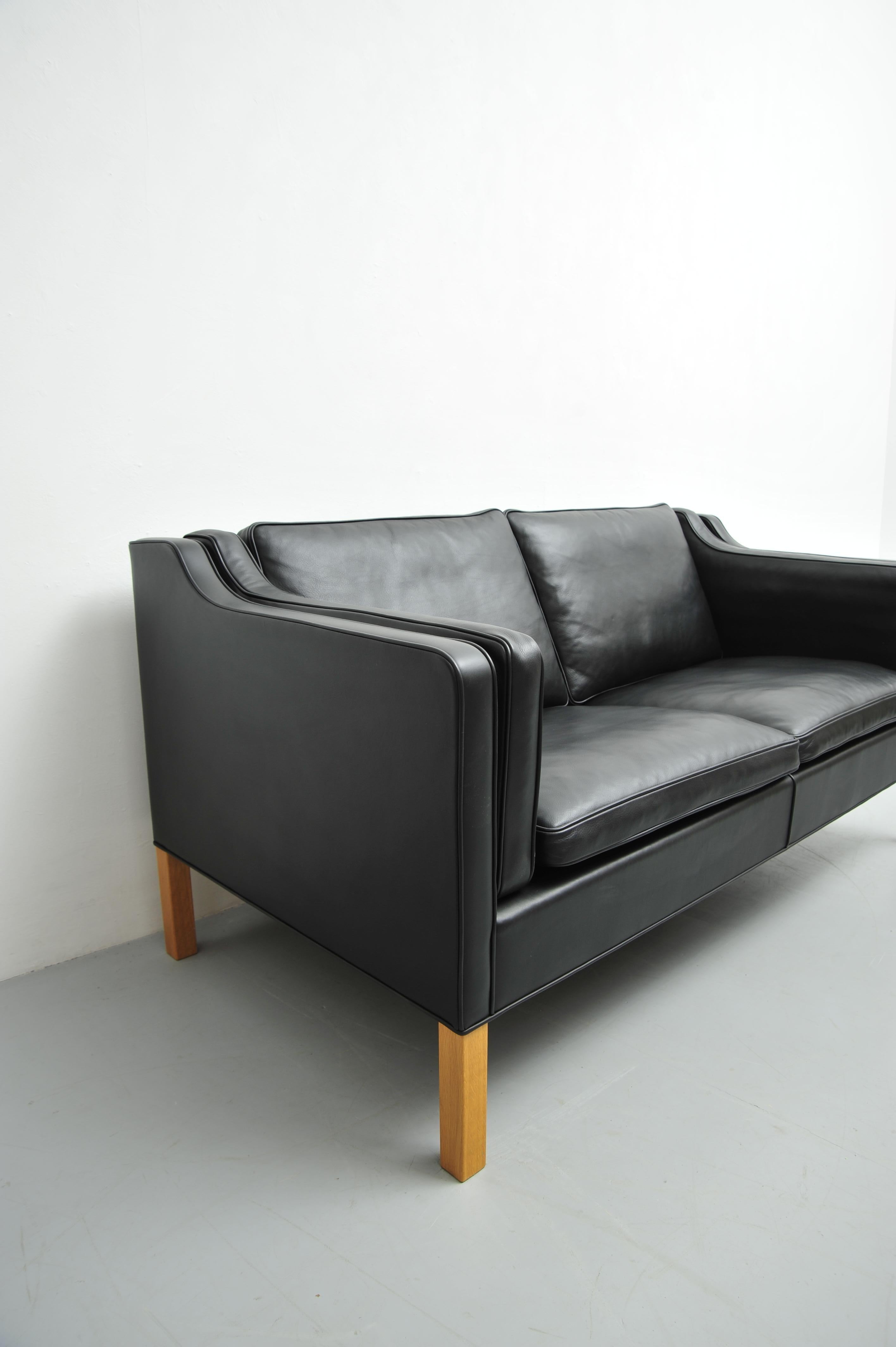 BØRGE MOGENSEN SOFA MODELL 2212 Mid Century black Leather tow seater  For Sale 1