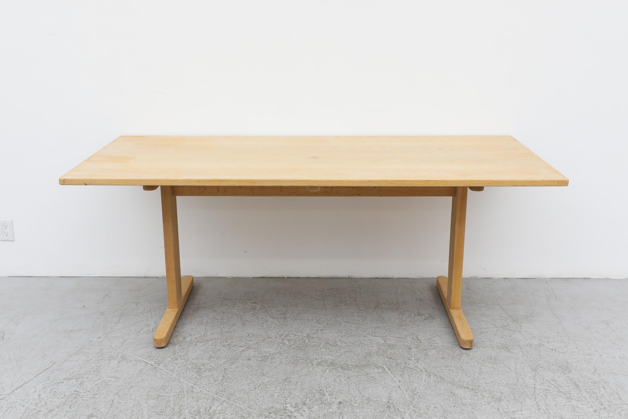 Børge Mogensen Solid Oak Dining Table In Good Condition In Los Angeles, CA