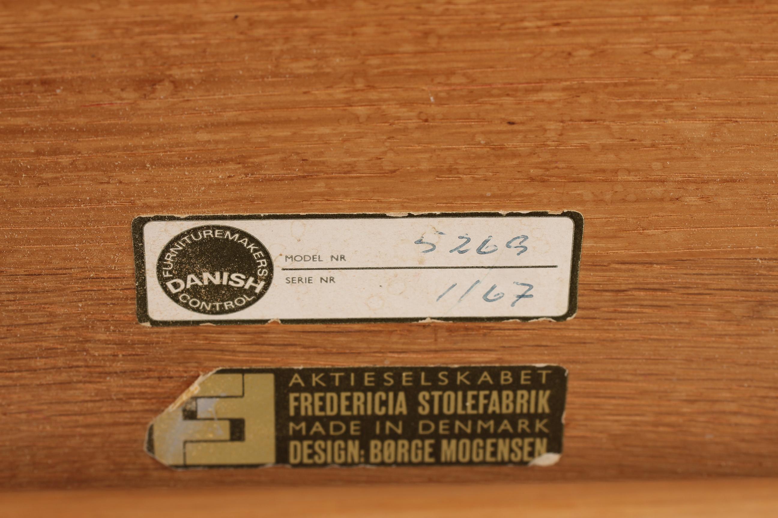 Danish Børge Mogensen Solid Oak Shaker Coffee Table 5269 Fredericia Stolefabrik, 1967