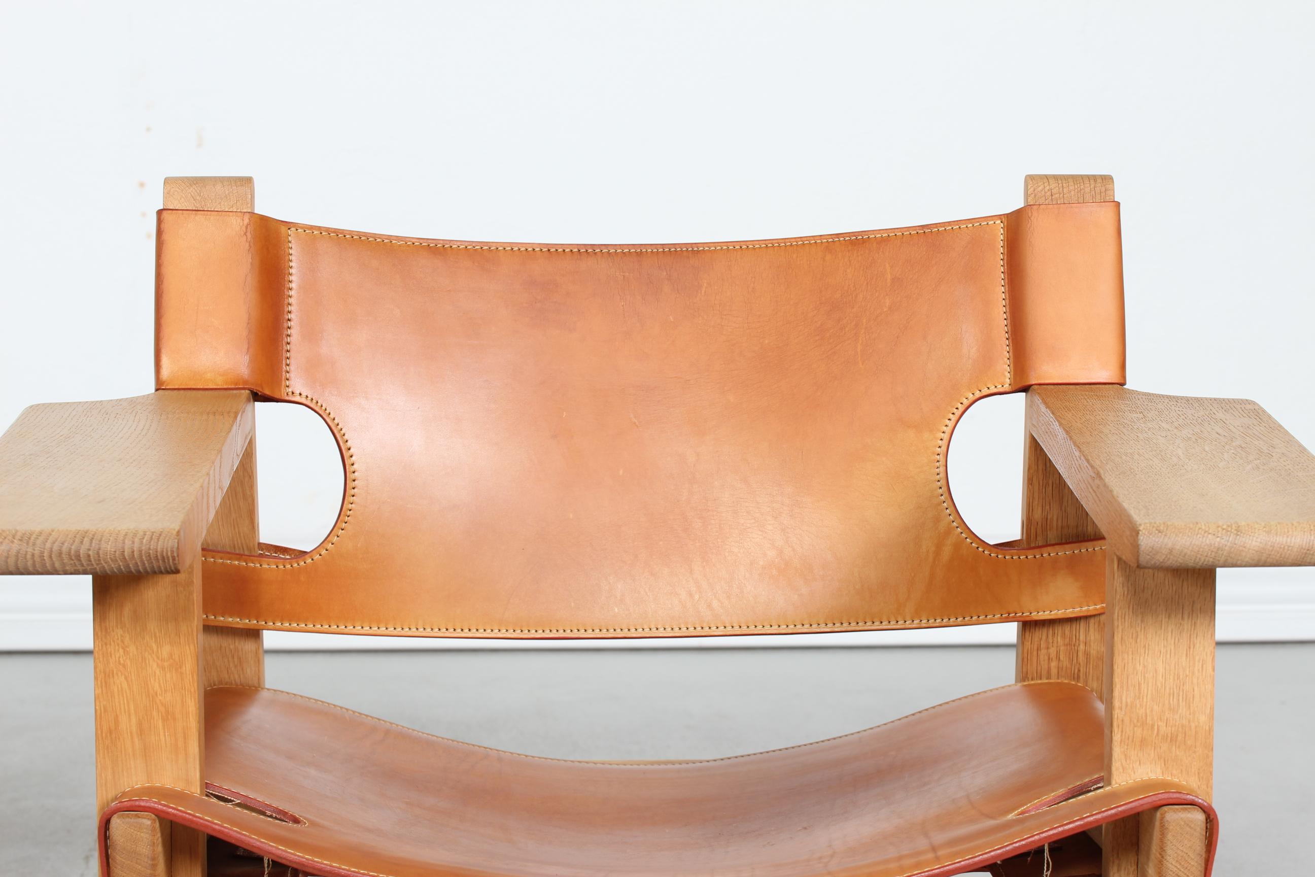 Mid-Century Modern Børge Mogensen Spanish Chair 2226 Oak with Cognac Leather, Fredericia Furniture