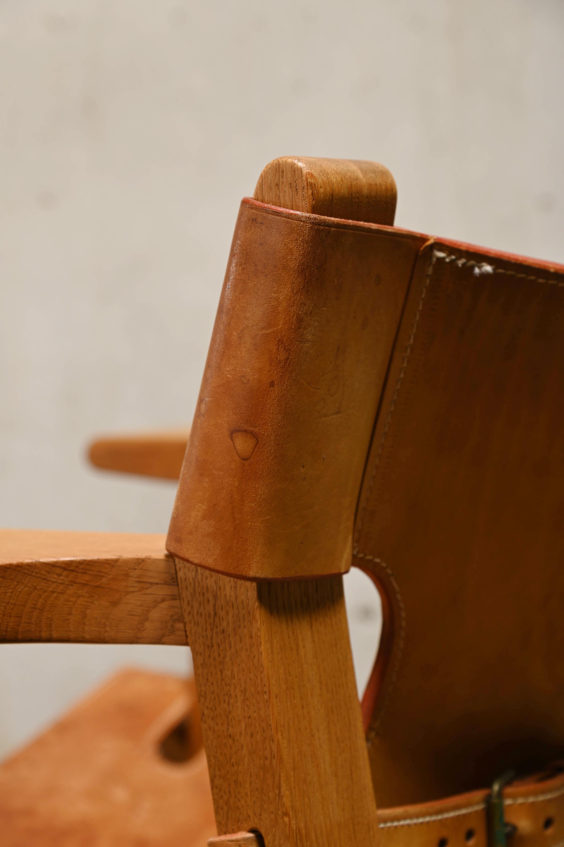 Børge Mogensen Spanish Chair in Cognac Leather and Oak for Fredericia 11