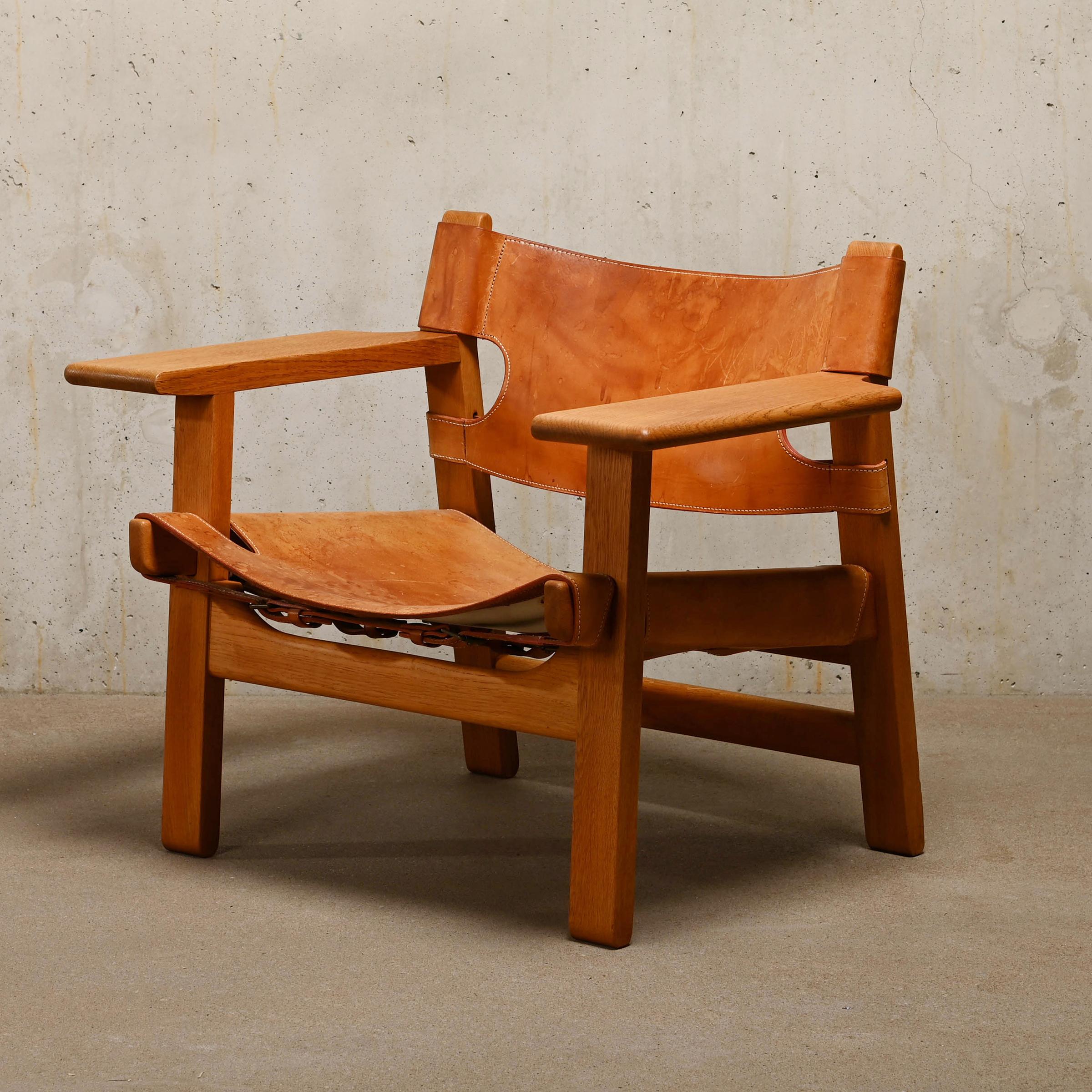 Børge Mogensen Spanish Chair in Cognac Leather and Oak for Fredericia 2