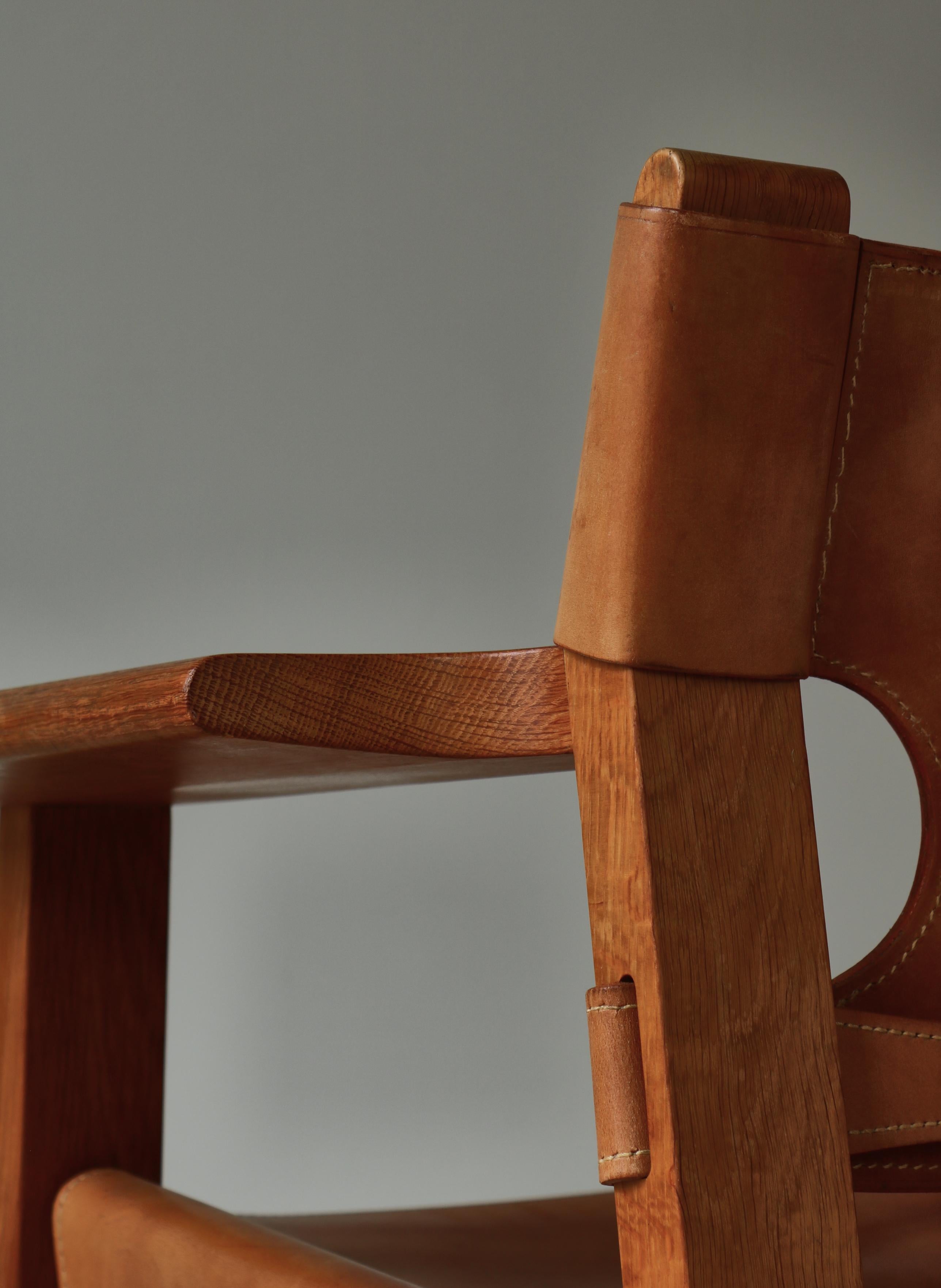 Børge Mogensen  „Spanish Chair“ aus Eiche und Sattelleder, dänische Moderne, 1950er Jahre im Angebot 3