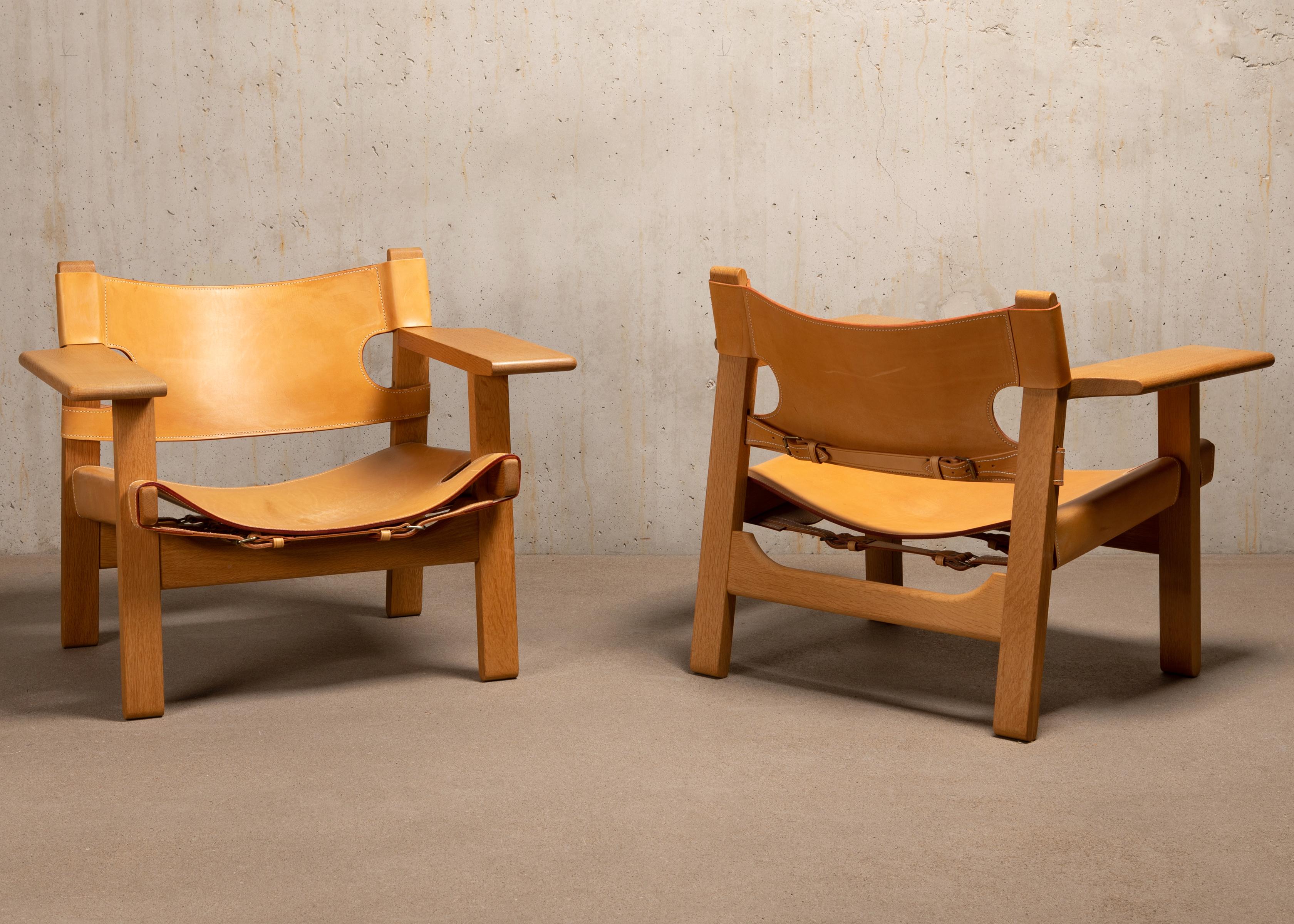 Scandinave moderne Ensemble de chaises espagnoles Børge Mogensen en cuir naturel et Oak pour Fredericia en vente
