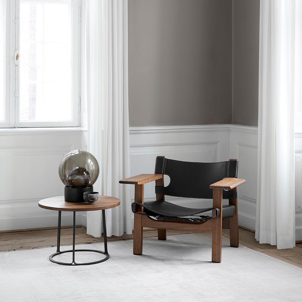 Børge Mogensen Silla de salón española Piel negra Roble negro para Fredericia Moderno de mediados de siglo en venta
