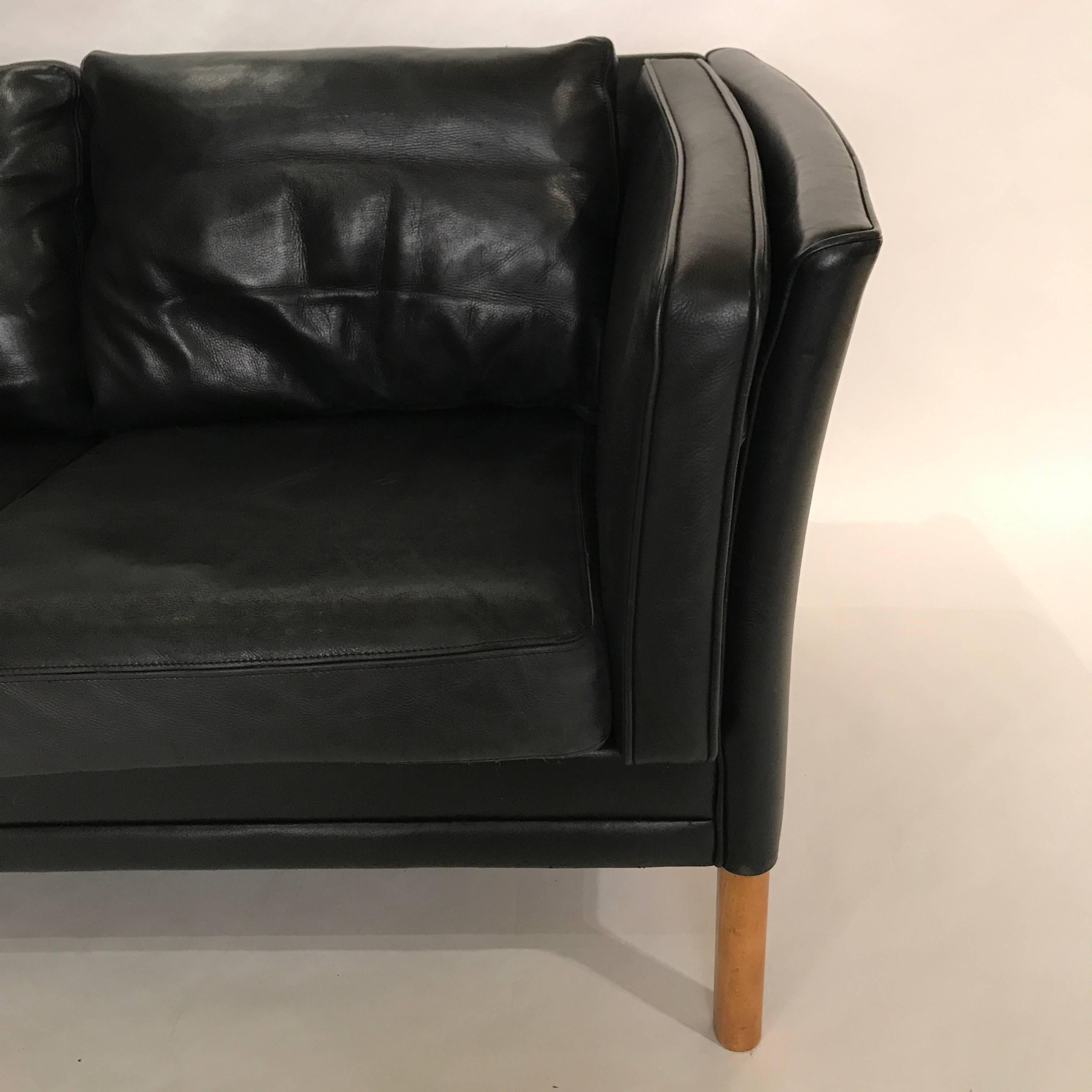 Mid-20th Century Børge Mogensen Style Black Scandinavian Danish Modern Leather Two-Seat Sofa