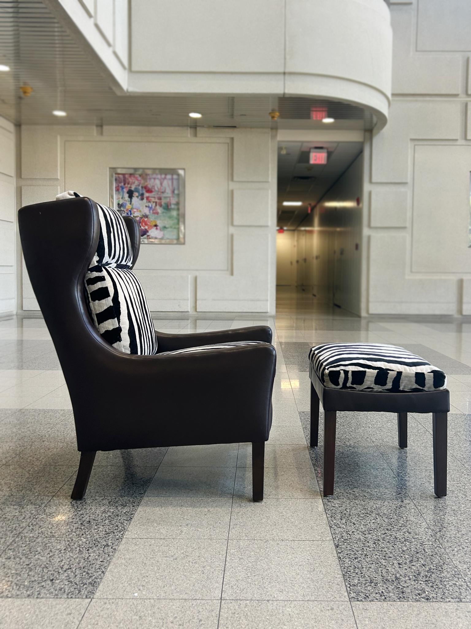 Børge Mogensen Style Leather Wingback & Ottoman In Excellent Condition For Sale In New York, NY