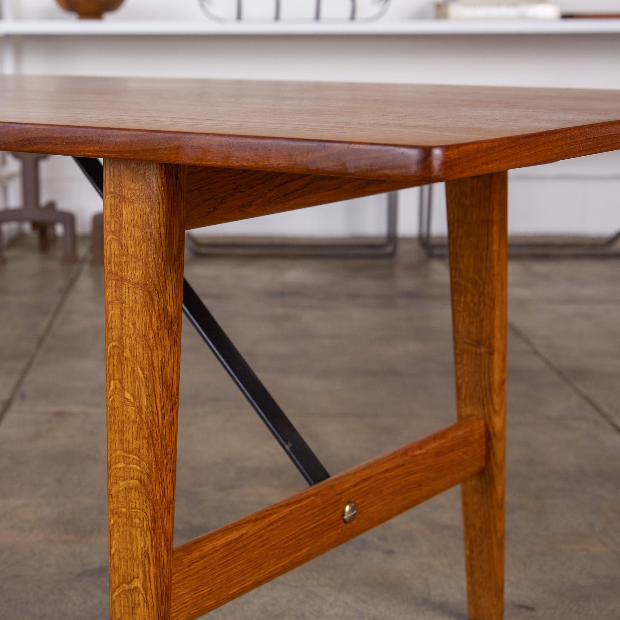 Børge Mogensen Teak and Oak Coffee Table for Fredericia Stolefabrik 2