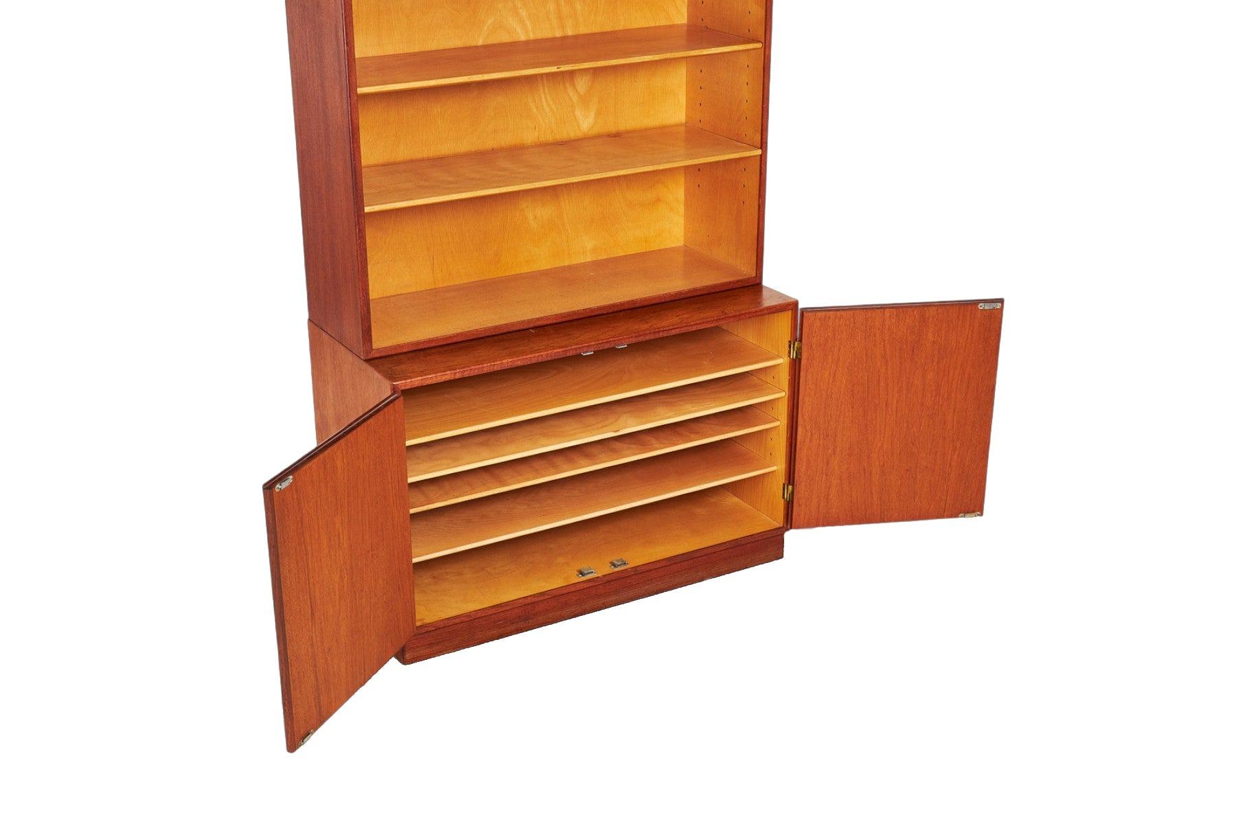Mid-Century moderno Børge Mogensen Credenza in teak con libreria Hutch in vendita