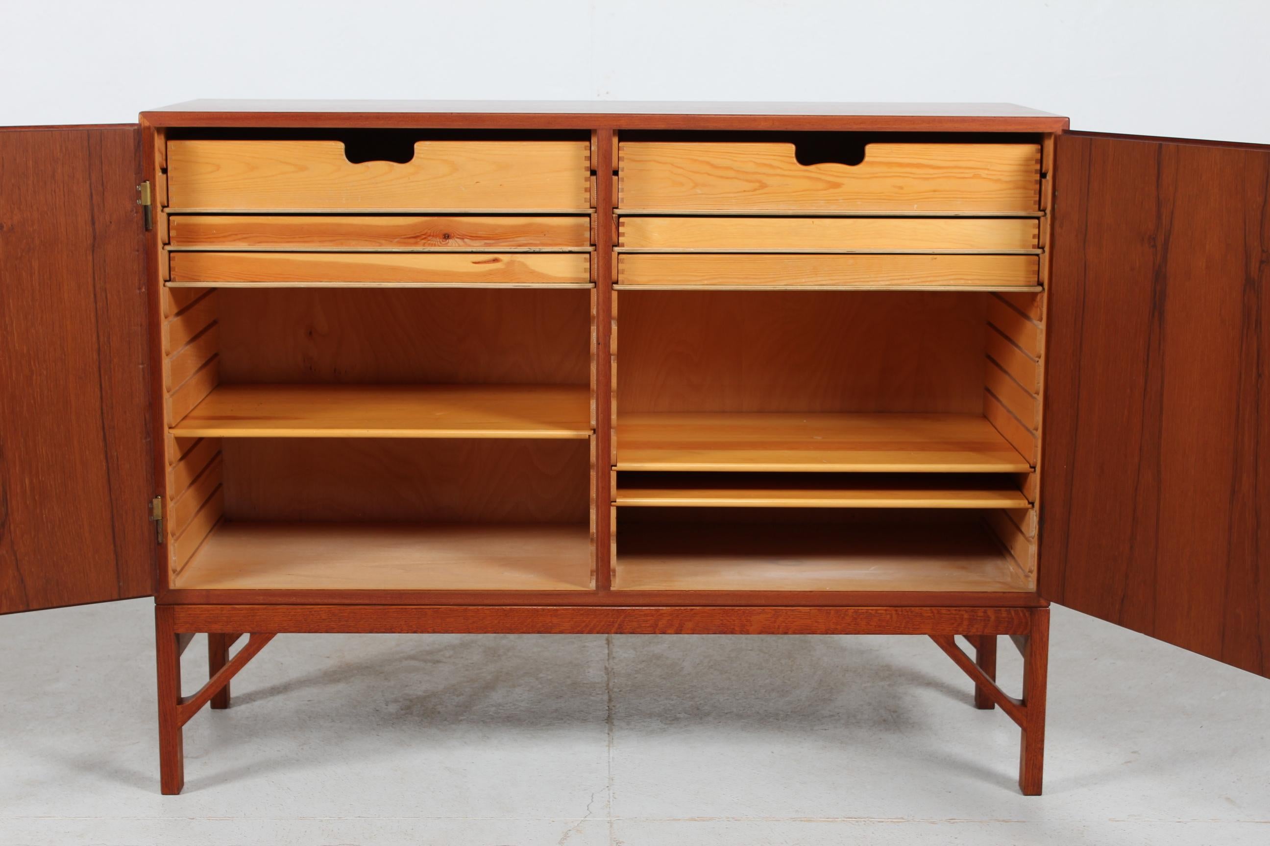 Mid-Century Modern Børge Mogensen Teak Sideboard with China Legs of Oak Made for FDB Møbler 1960s For Sale