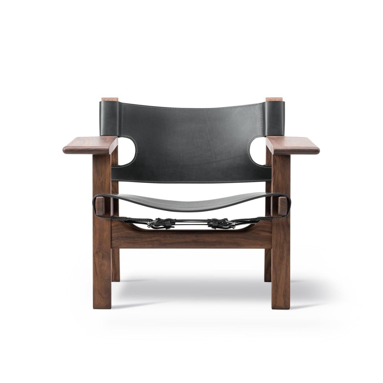 Danish Børge Mogensen, The Spanish Chair-Black Leather/Oiled Walnut-for Fredericia For Sale