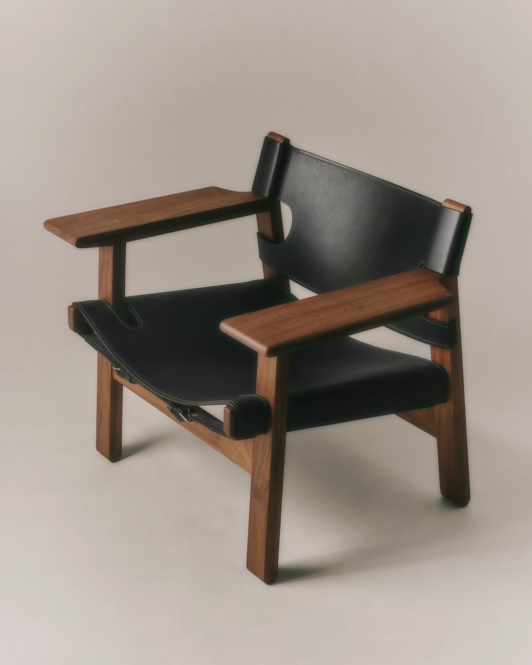 Børge Mogensen, The Spanish Chair-Black Leather/Oiled Walnut-for Fredericia For Sale 2